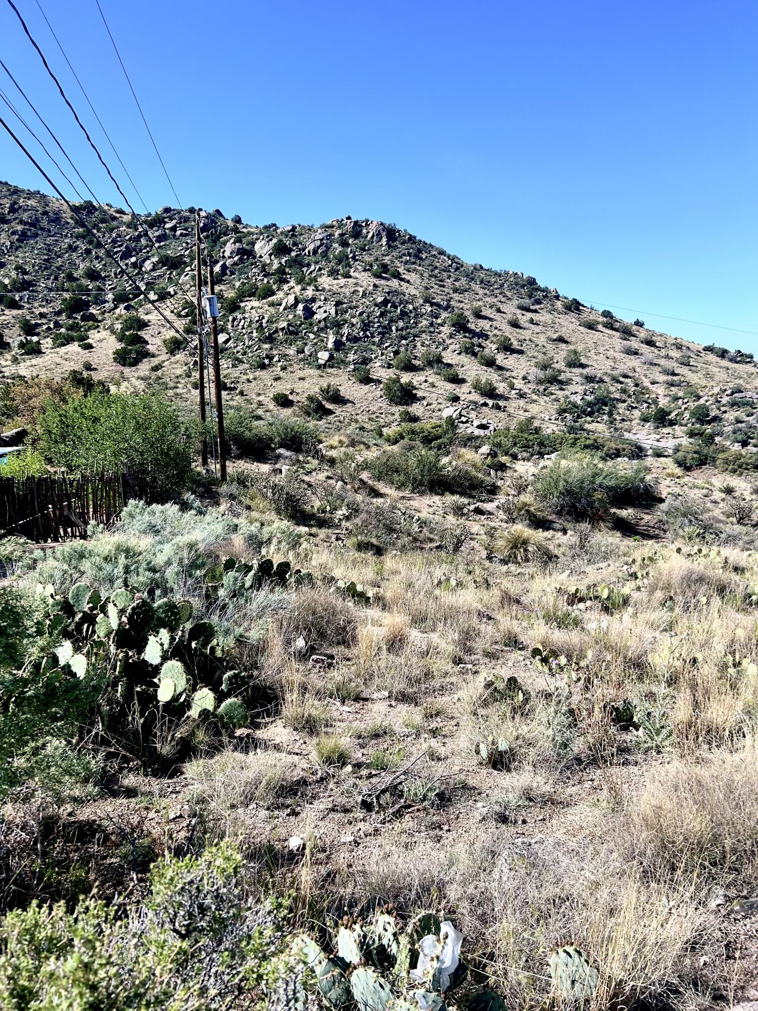 Deer Trail Place NE, Albuquerque, NM 