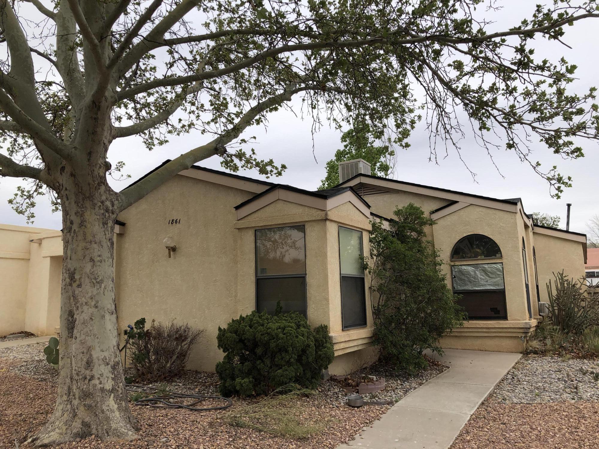 1861 Blackberry Road NE, Rio Rancho, NM 87144