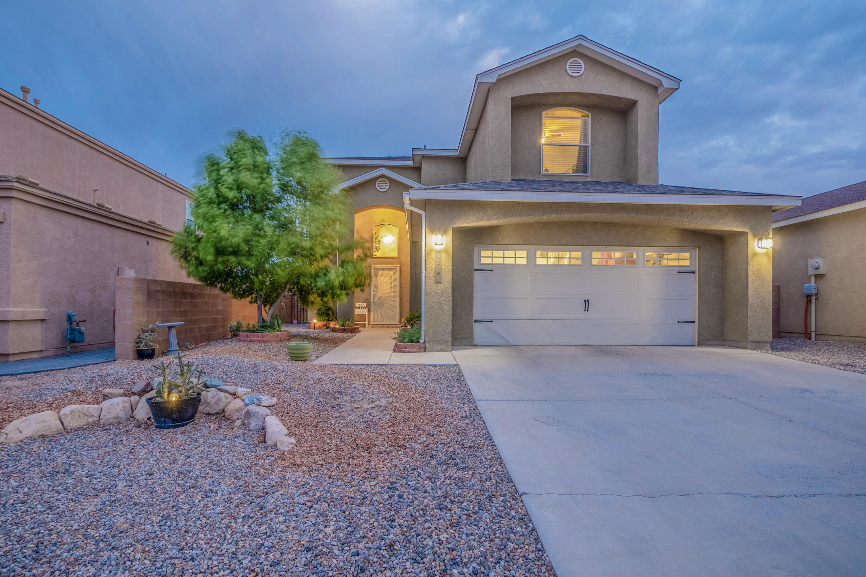 617 Firewheel Loop SW, Los Lunas, NM 87031