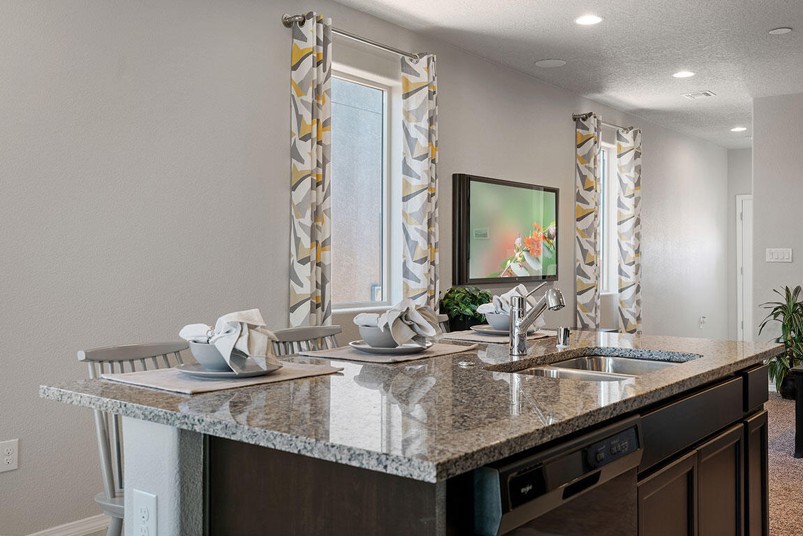 607 Turmalina Drive SE, Rio Rancho, NM 87124
