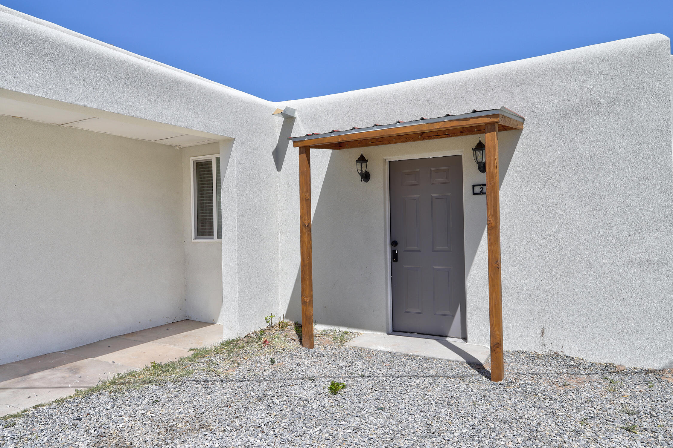4616 9th Street NW, Albuquerque, NM 87107