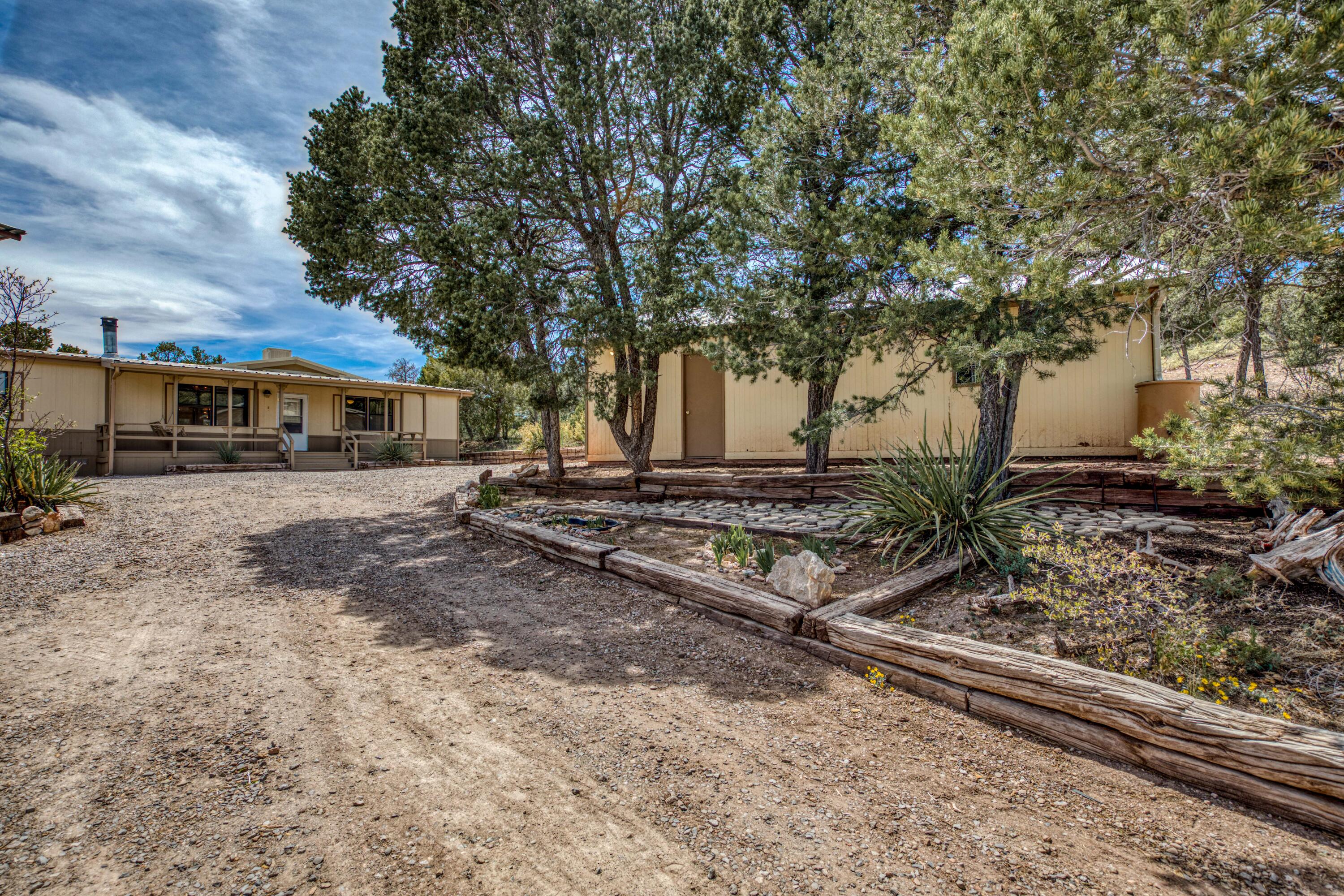 11 Camino De Avila, Tijeras, NM 87059