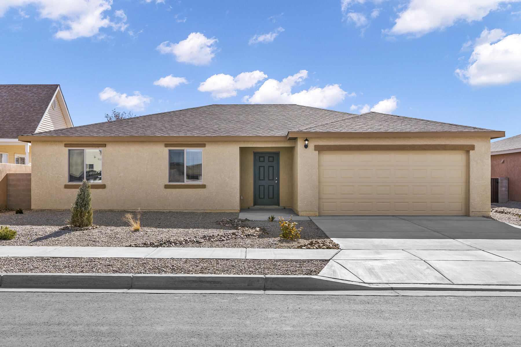 2417 Calle Del Los Claveles, Belen, NM 87002