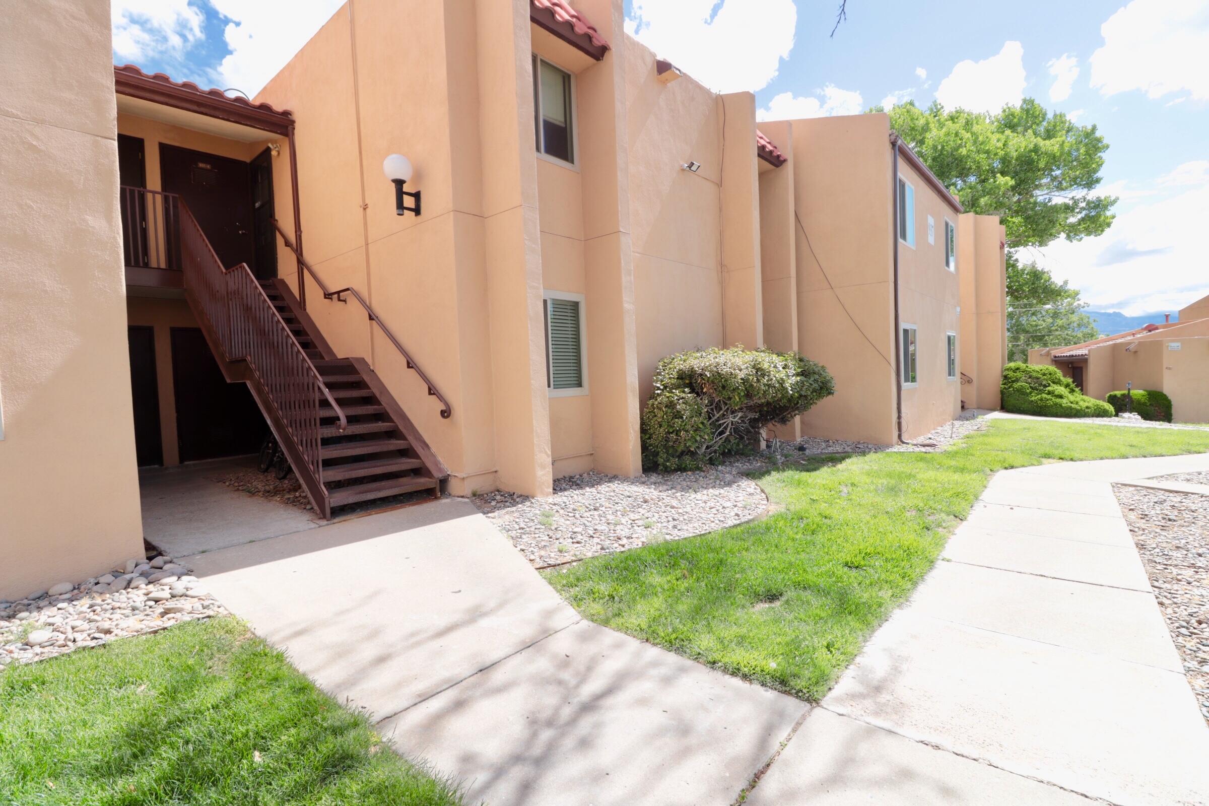 937 Country Club Drive SE K, Rio Rancho, NM 87124