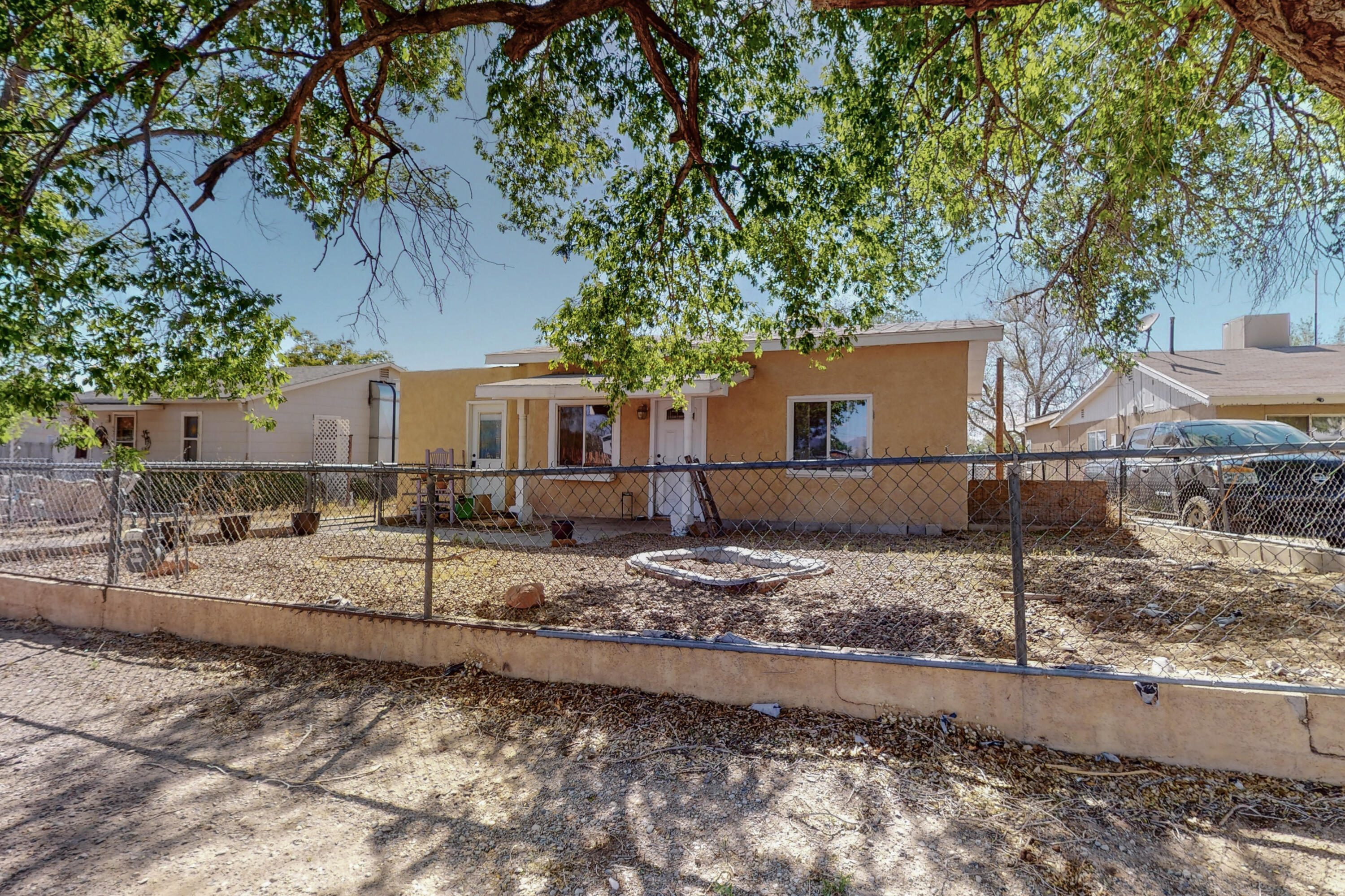 6625 Leta Road NE, Albuquerque, NM 87113