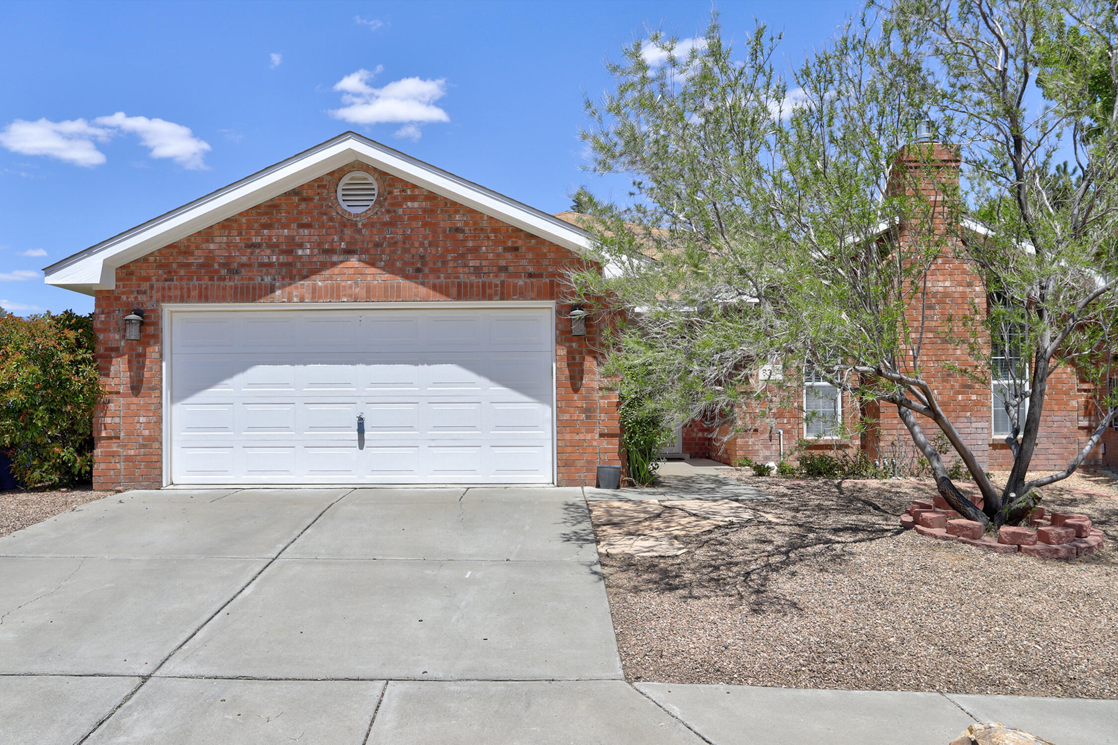 8317 Fairmont Drive NW, Albuquerque, NM 87120