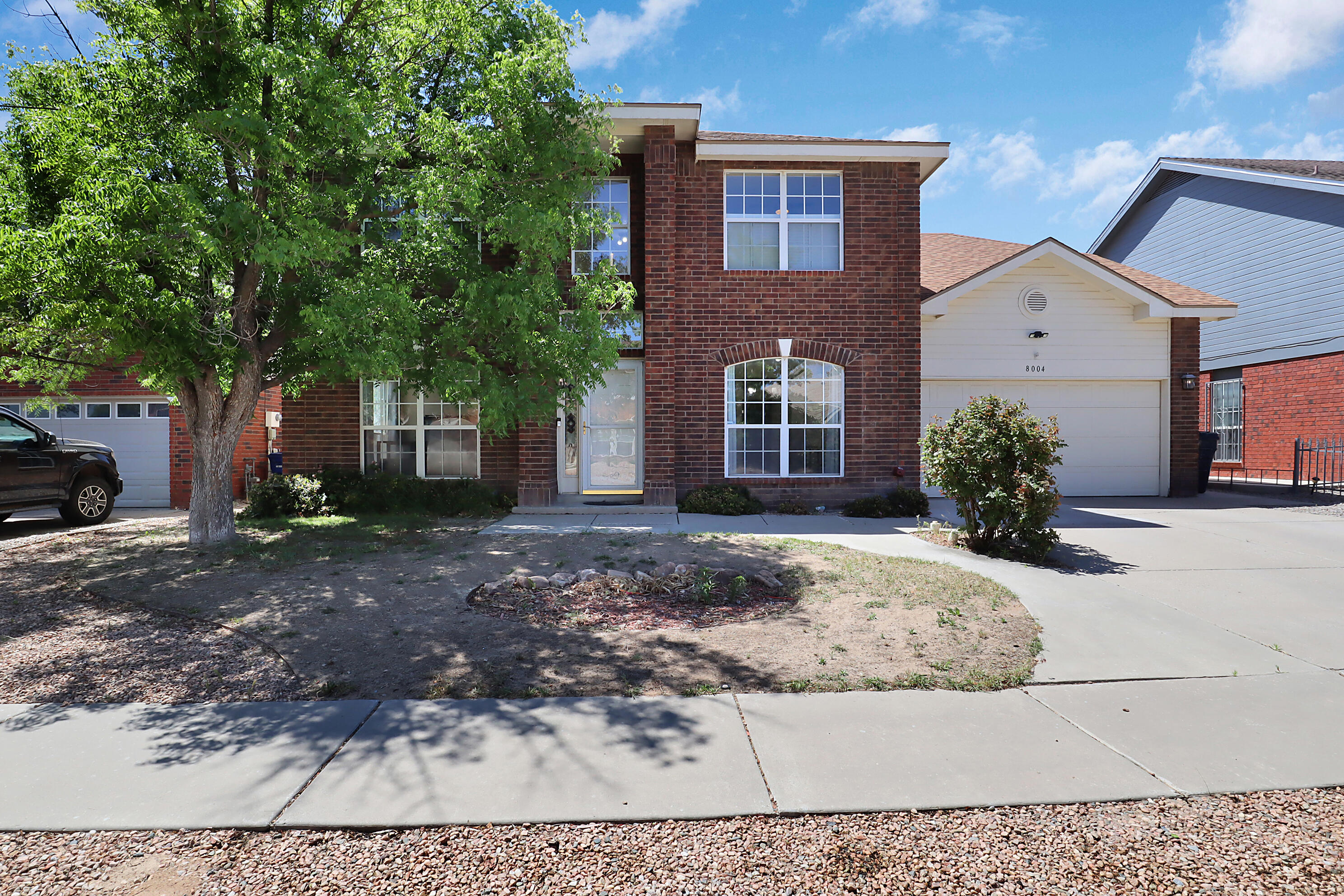 8004 Creekwood Avenue NW, Albuquerque, NM 87120