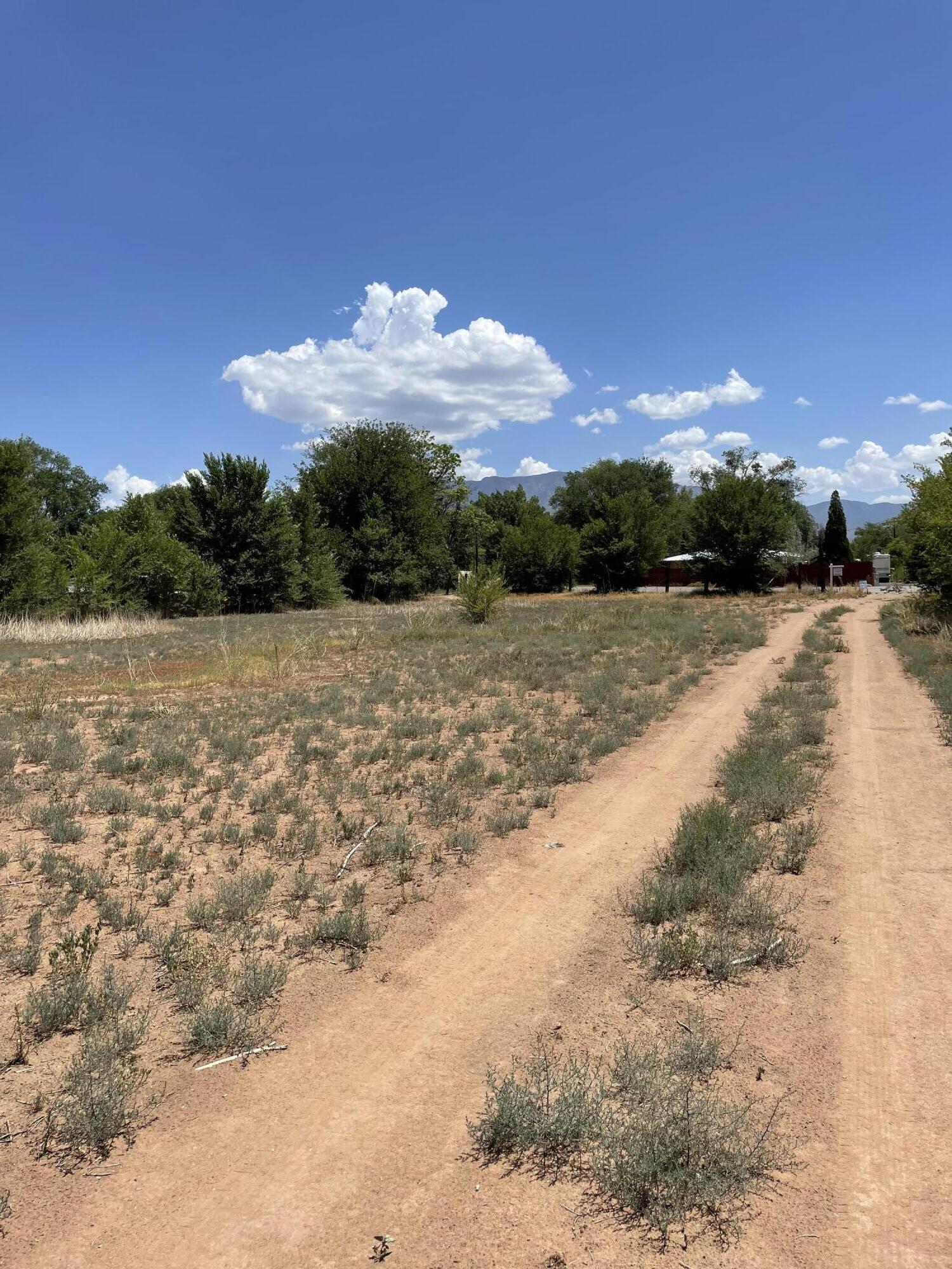 545 Old Church Road, Corrales, NM 87048
