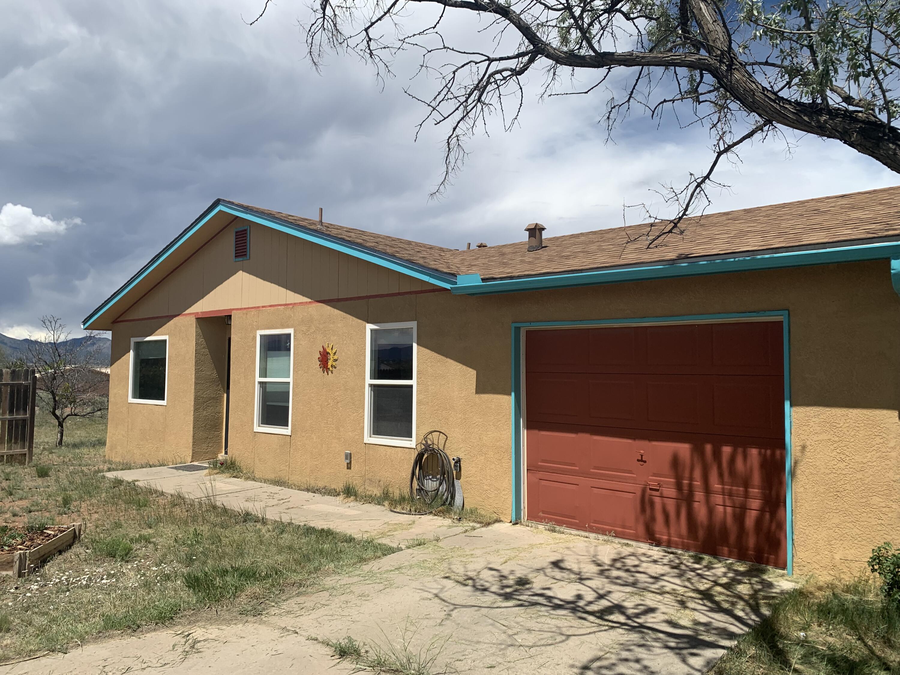 Edgewood NM Homes For Sale