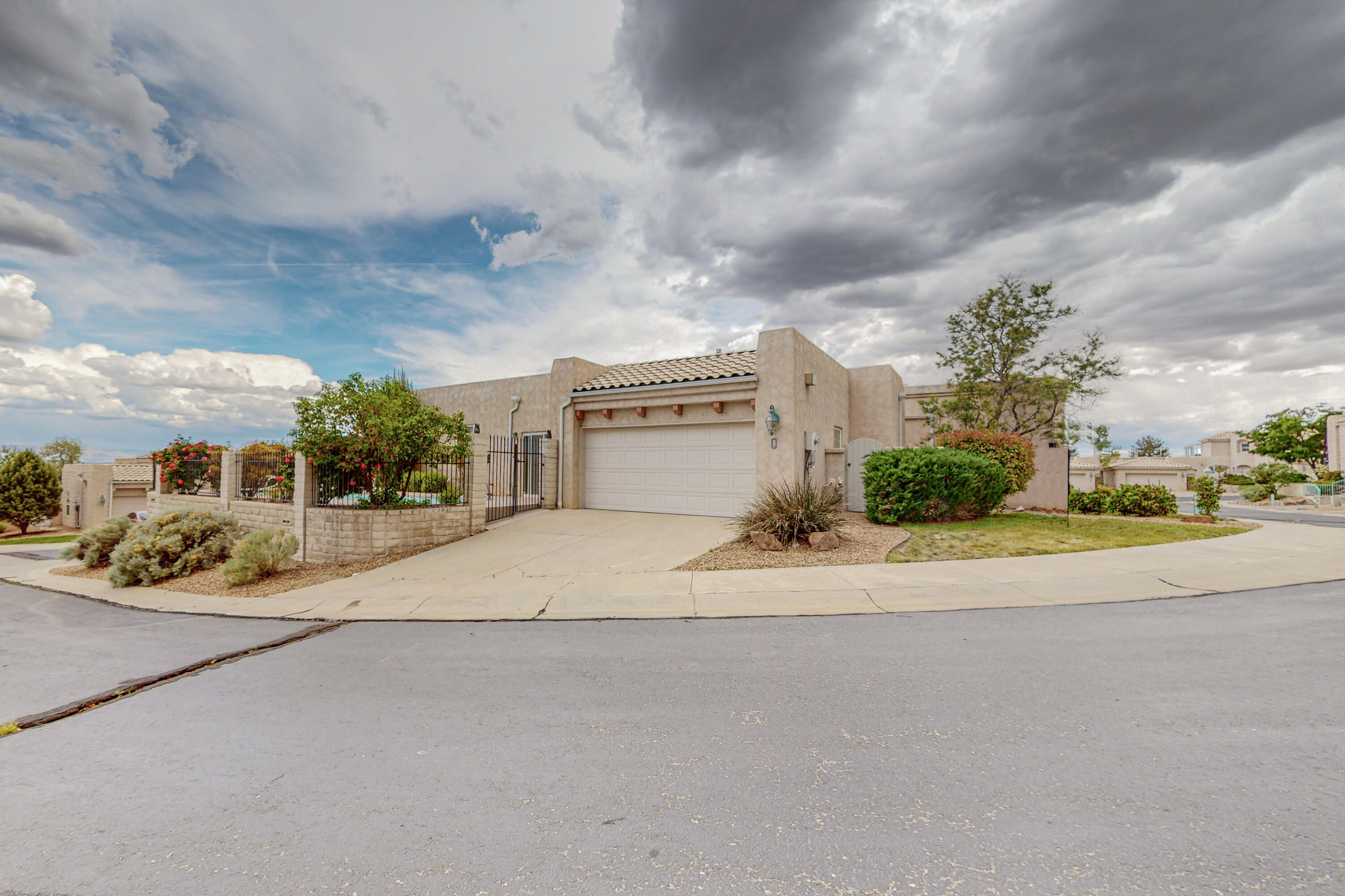 9212 San Leandro Lane NW, Albuquerque, NM 87114