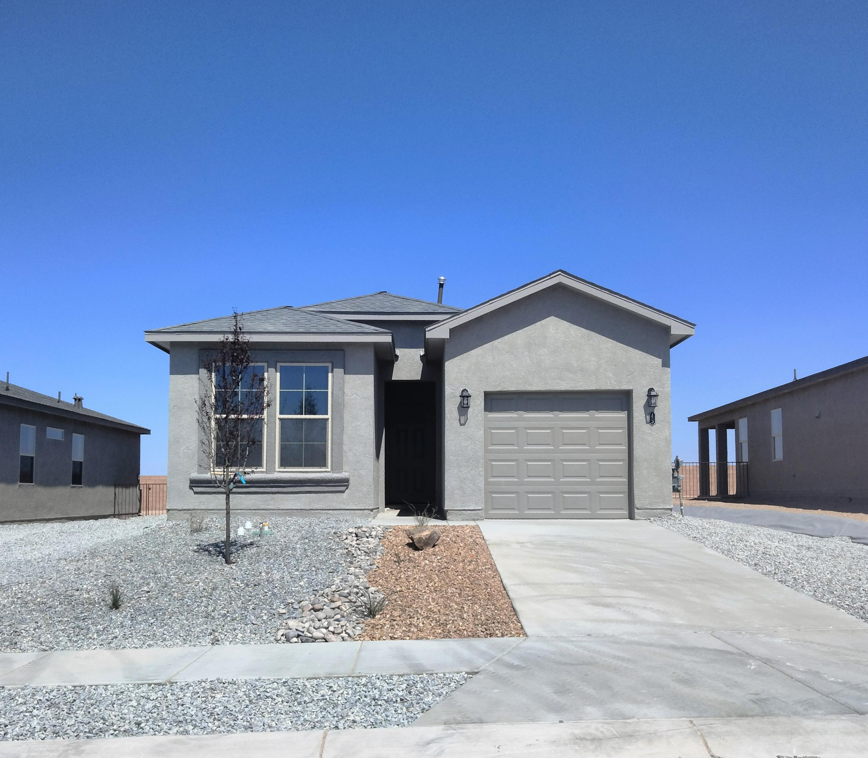 57 Tome Vista Drive, Los Lunas, NM 87031
