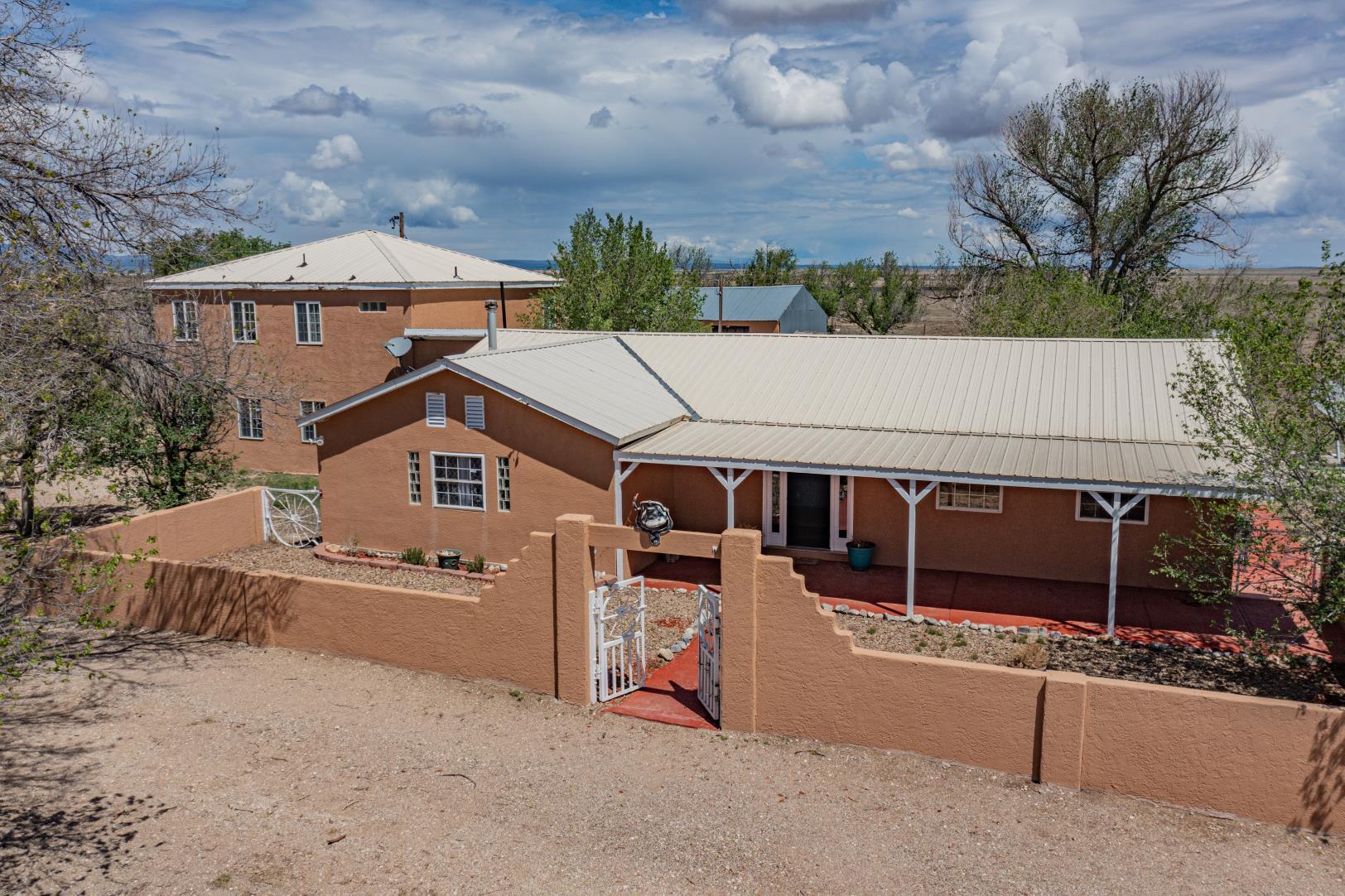 516 S Spangler Road, Estancia, NM 87016