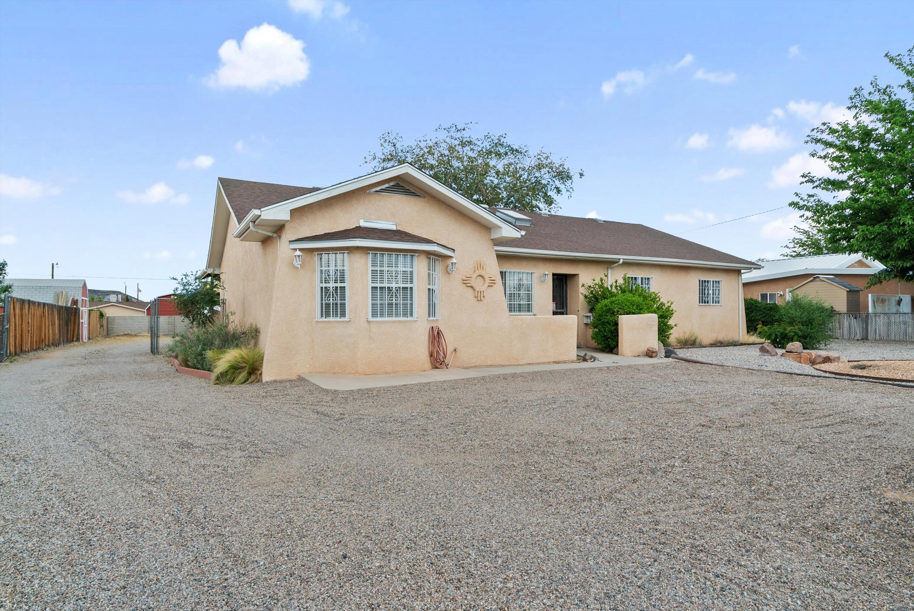 5621 Wayne Road NW, Albuquerque, NM 87120