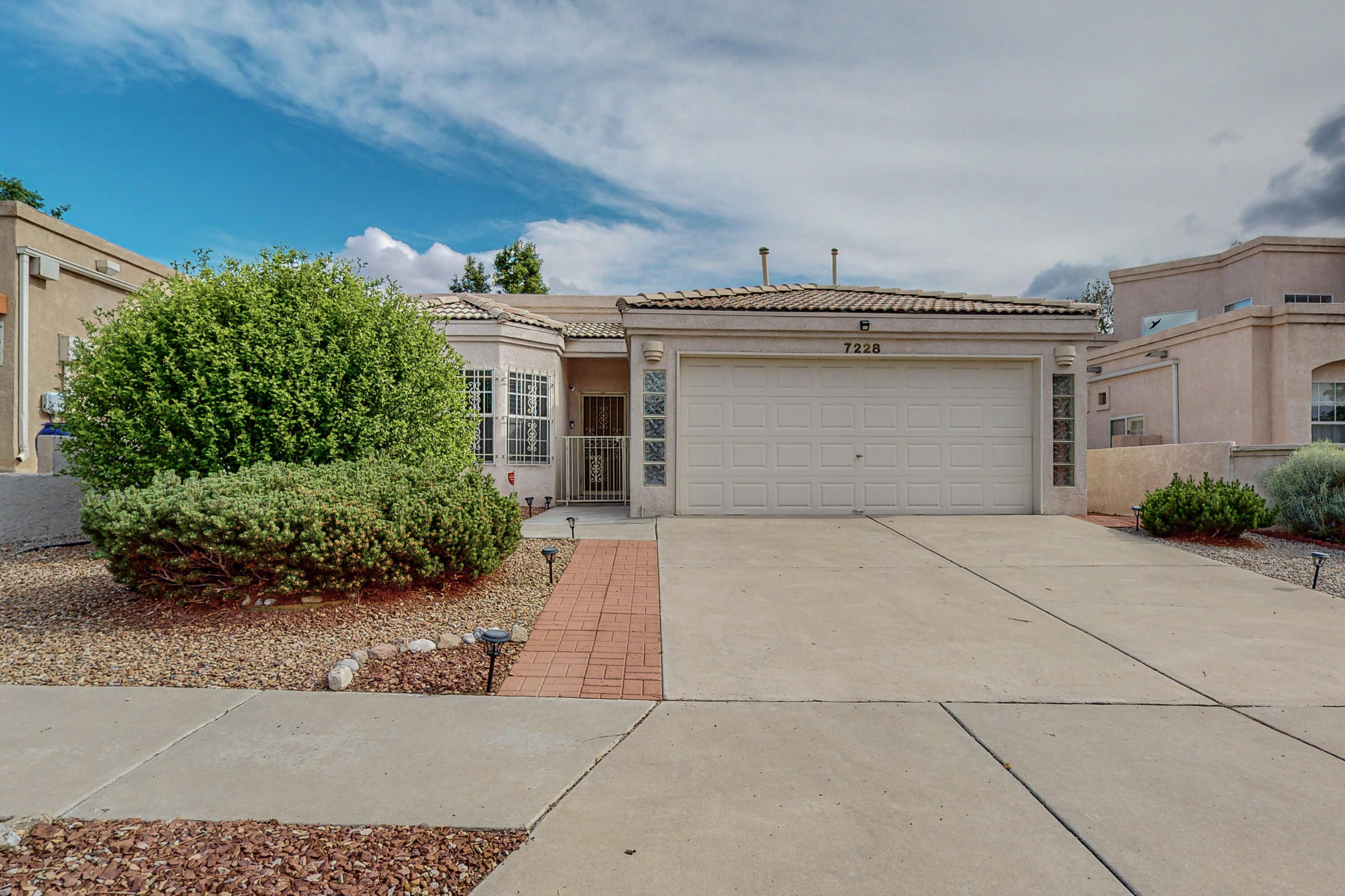 7228 Capitan Avenue NE, Albuquerque, NM 87109