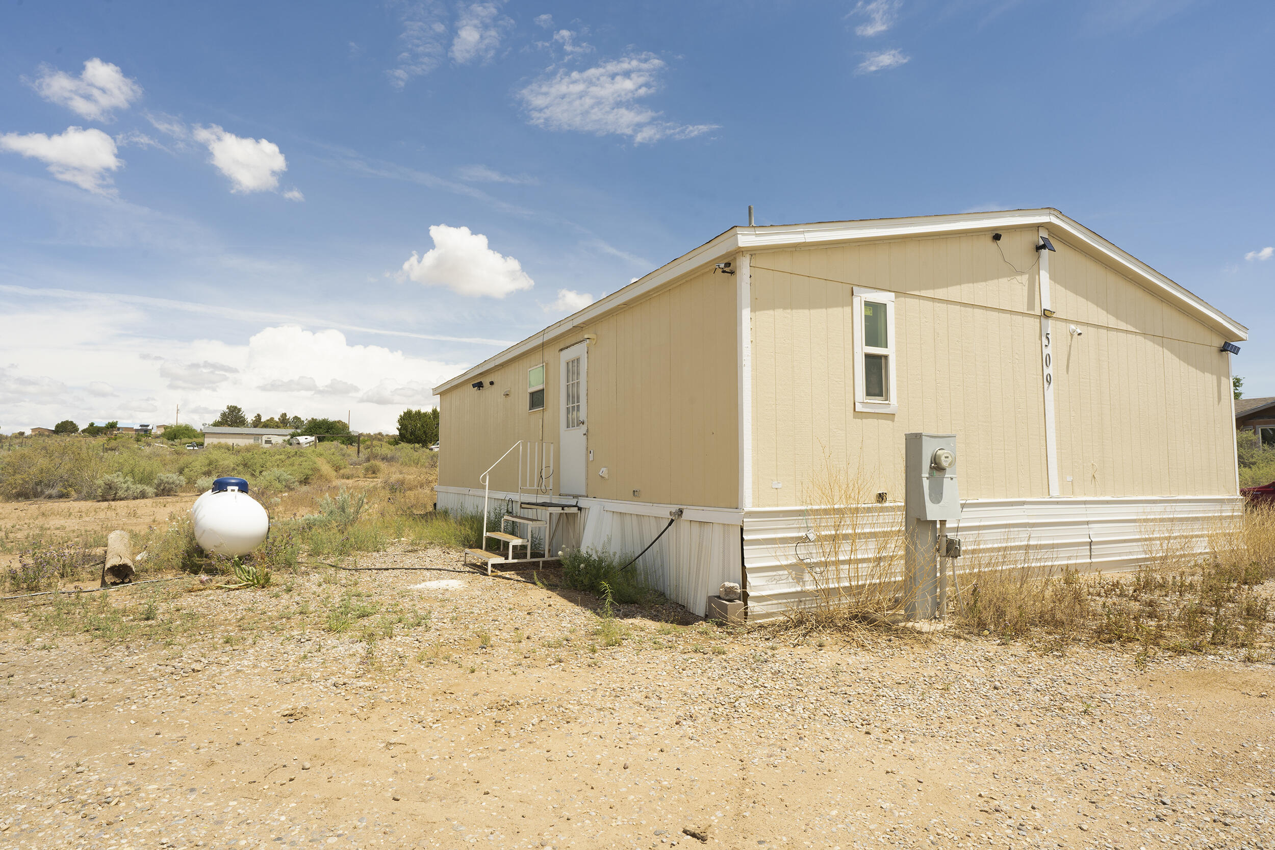 509 11th Avenue NW, Rio Rancho, NM 87144