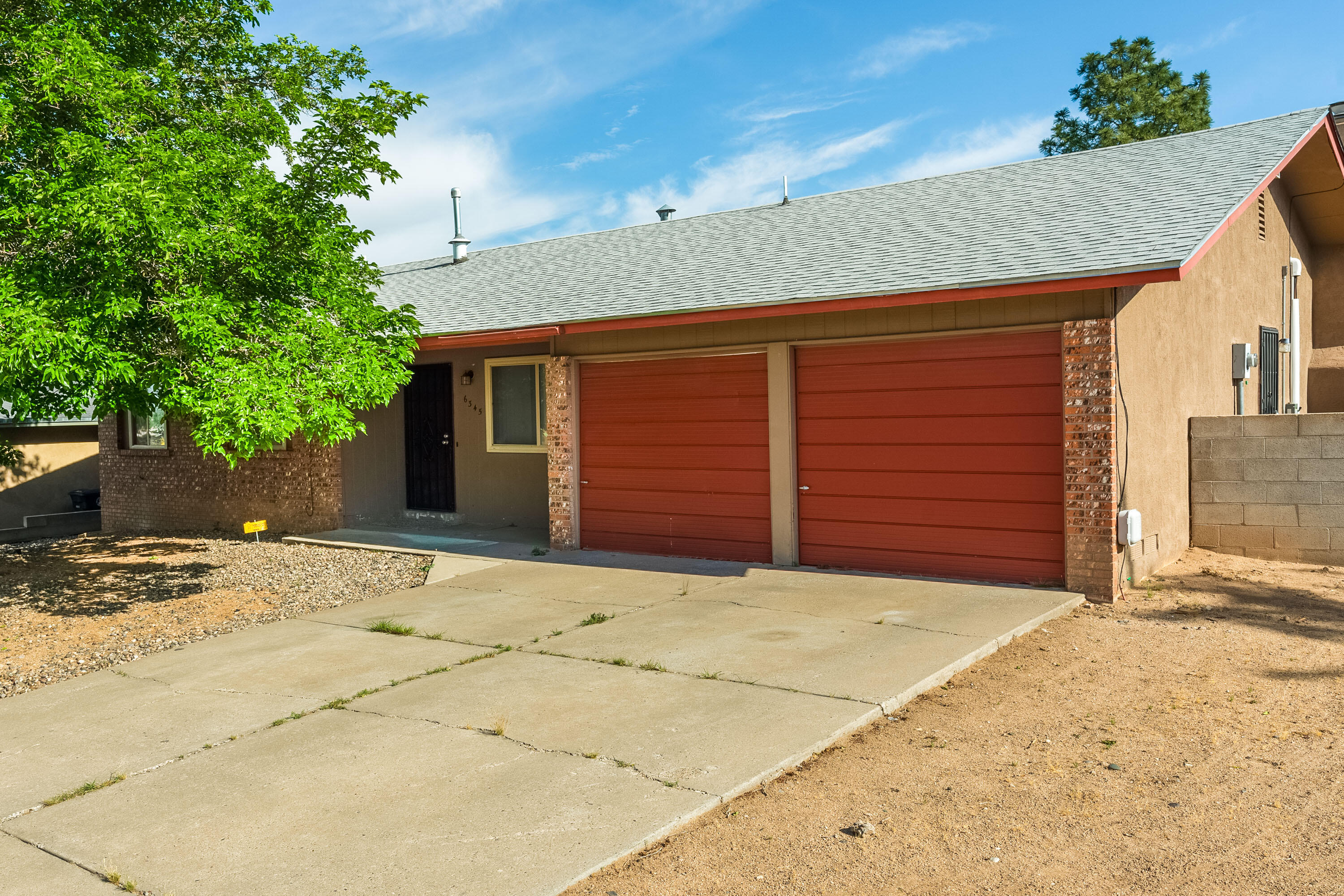 6345 Mendius Avenue NE, Albuquerque, NM 87109