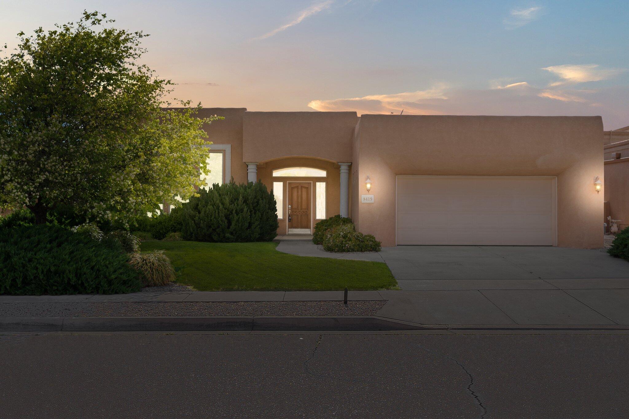 8419 Estates Drive NE, Albuquerque, NM 87122