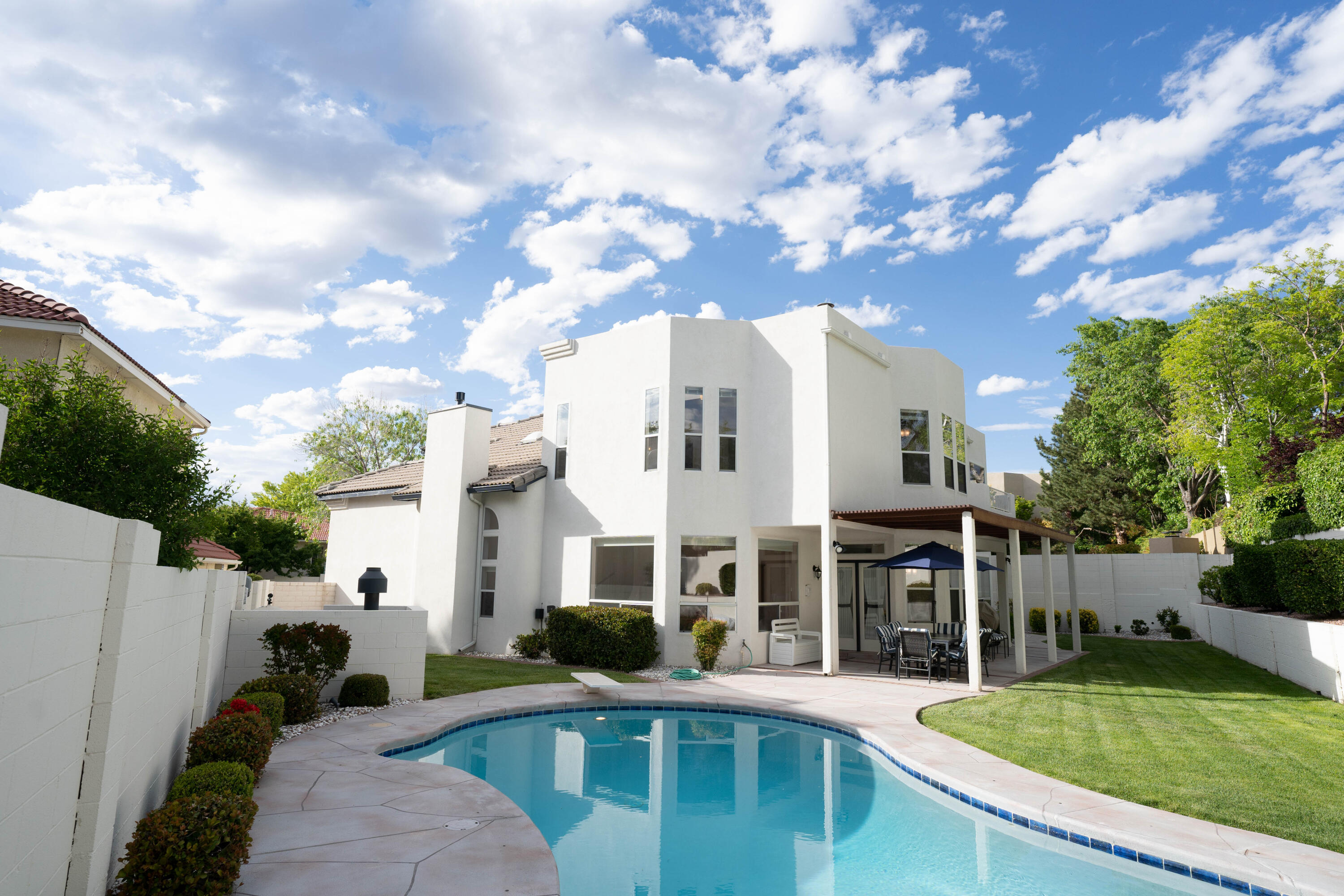 11420 Fairington Way NE, Albuquerque, NM 87111