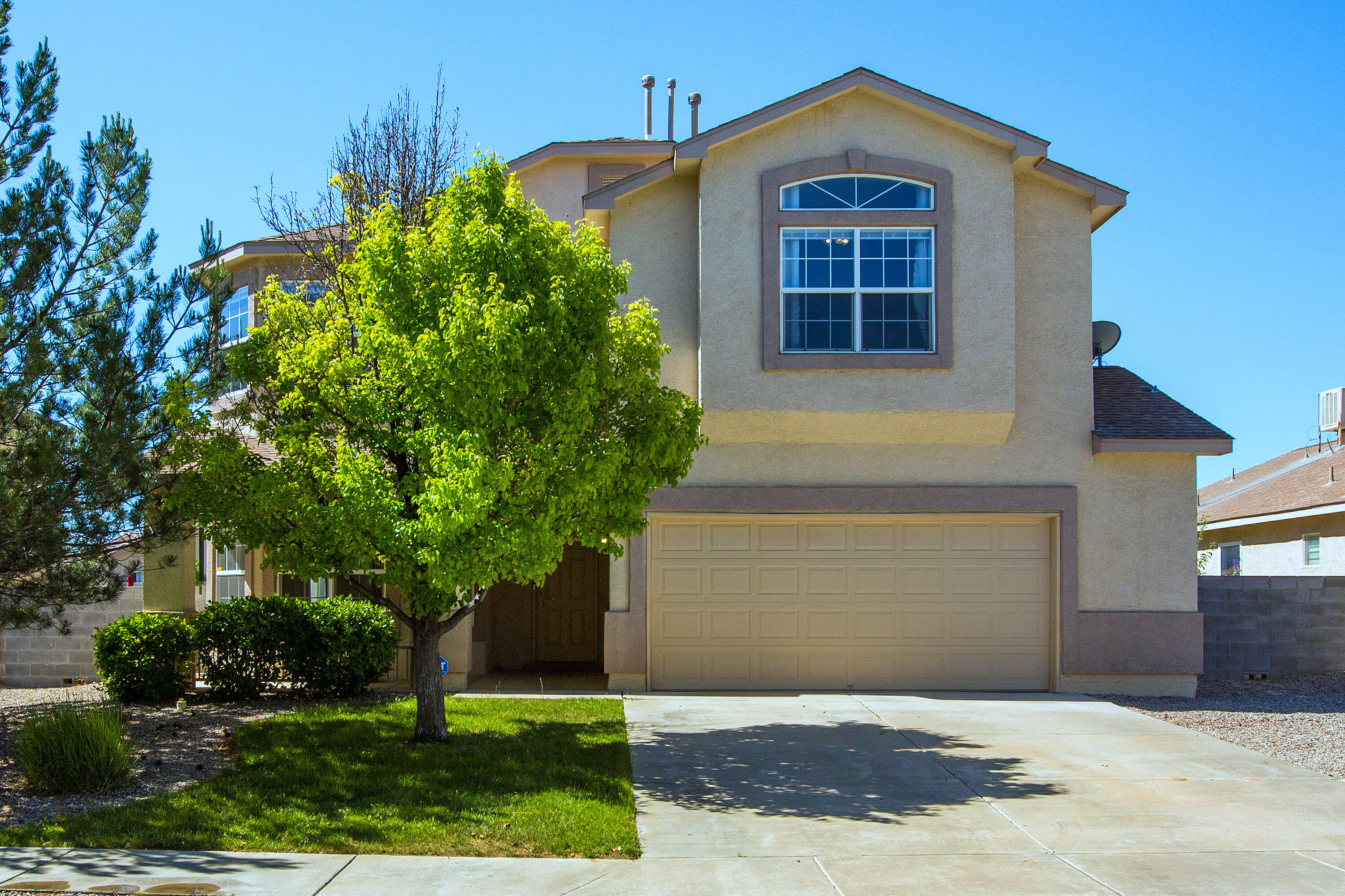 Let's Talk About This Beautiful Spacious Home. It Is One of Our Favorite 2 Story Floor Plans Ever Built by DR Horton. The Offerings Are as Follows: 2 Living Areas on the Main, 1 Living Area Upstairs (Could Also Be Enclosed for 5th Bedrm), Kitchen is Complete w Island, WalkIn Pantry, and Gas Range. The Kitchen is Open to a Family Dining Area and Family Rm w Fireplace, along w Laundry Service Rm and Powder Rm. All Bedrms are Upstairs along w Large Linen Closet and Full Bathrm. The Primary Suite Includes Enough Room for the Sleeping Area and a Sitting Area, the WalkIn Closet is 13x6 and the Bathrm has Dbl Sink Vanity, Water Closet, Separate Shower and Garden Tub. Exterior of Home has Covered Front Porch, Covered Back Patio, In Ground Firepit, Landscaping, and Peak a Boo Views of the Sandias.