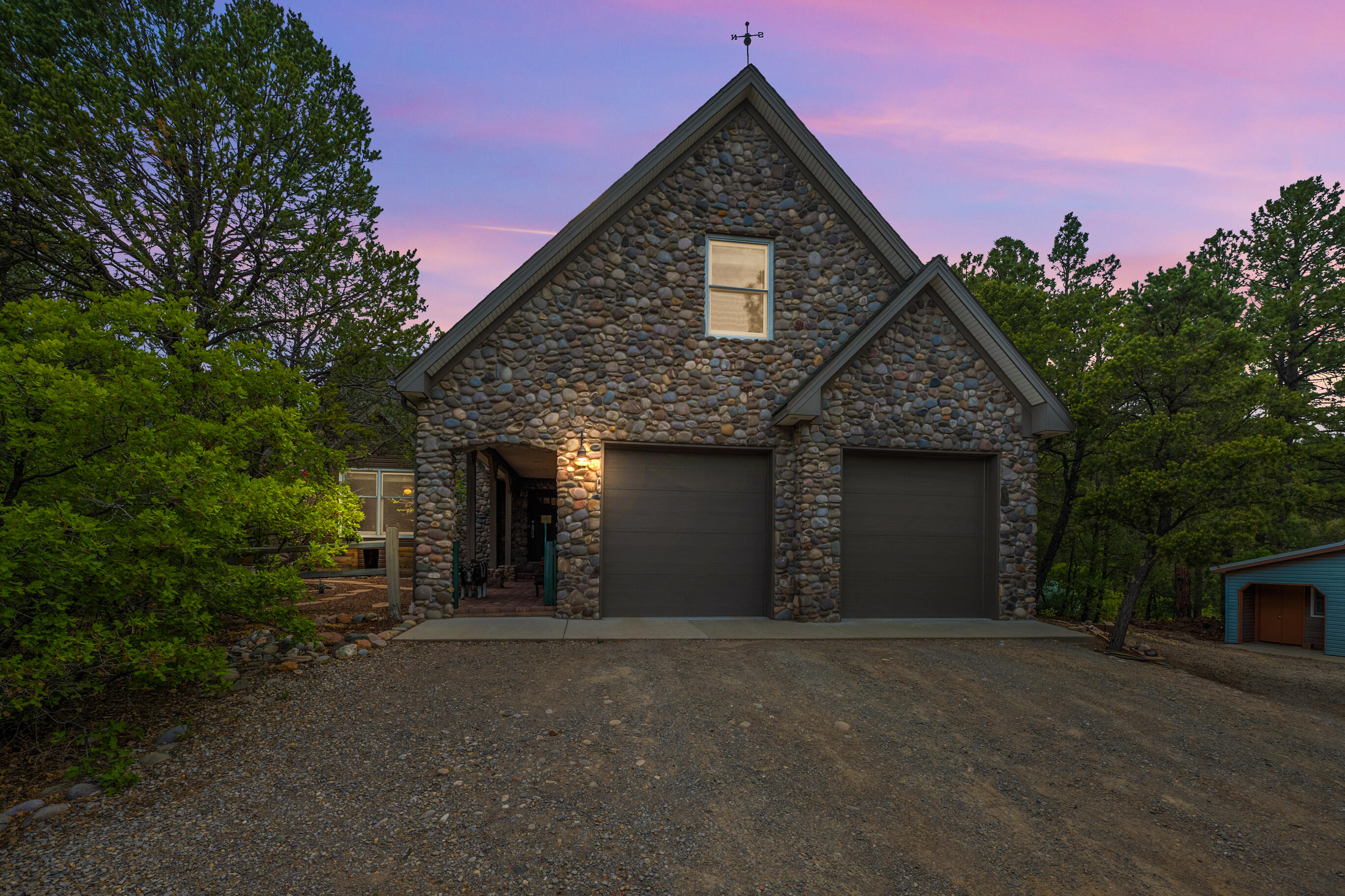19 Canyon Lane, Cedar Crest, NM 87008