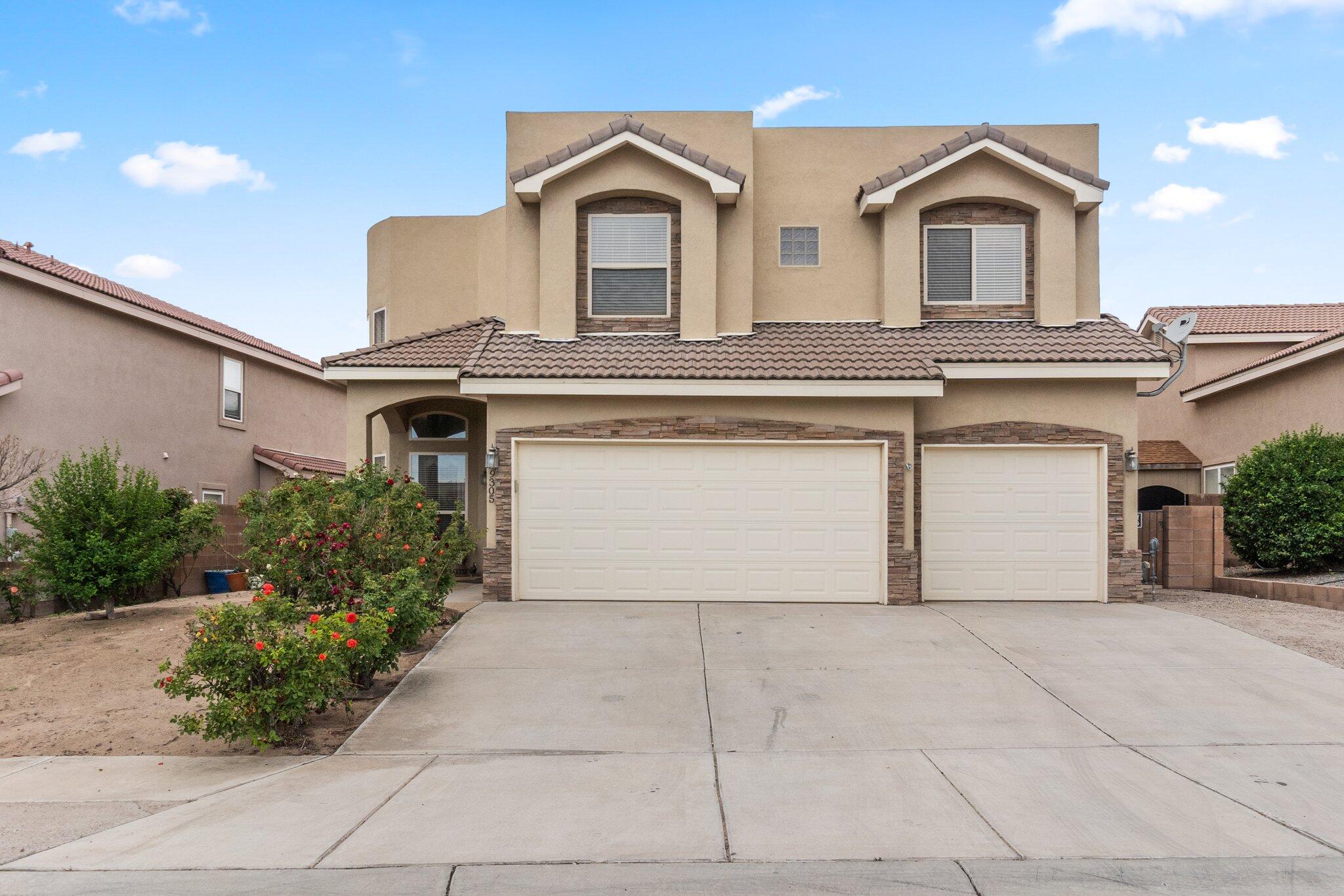 9305 Seneca Drive NW, Albuquerque, NM 87114