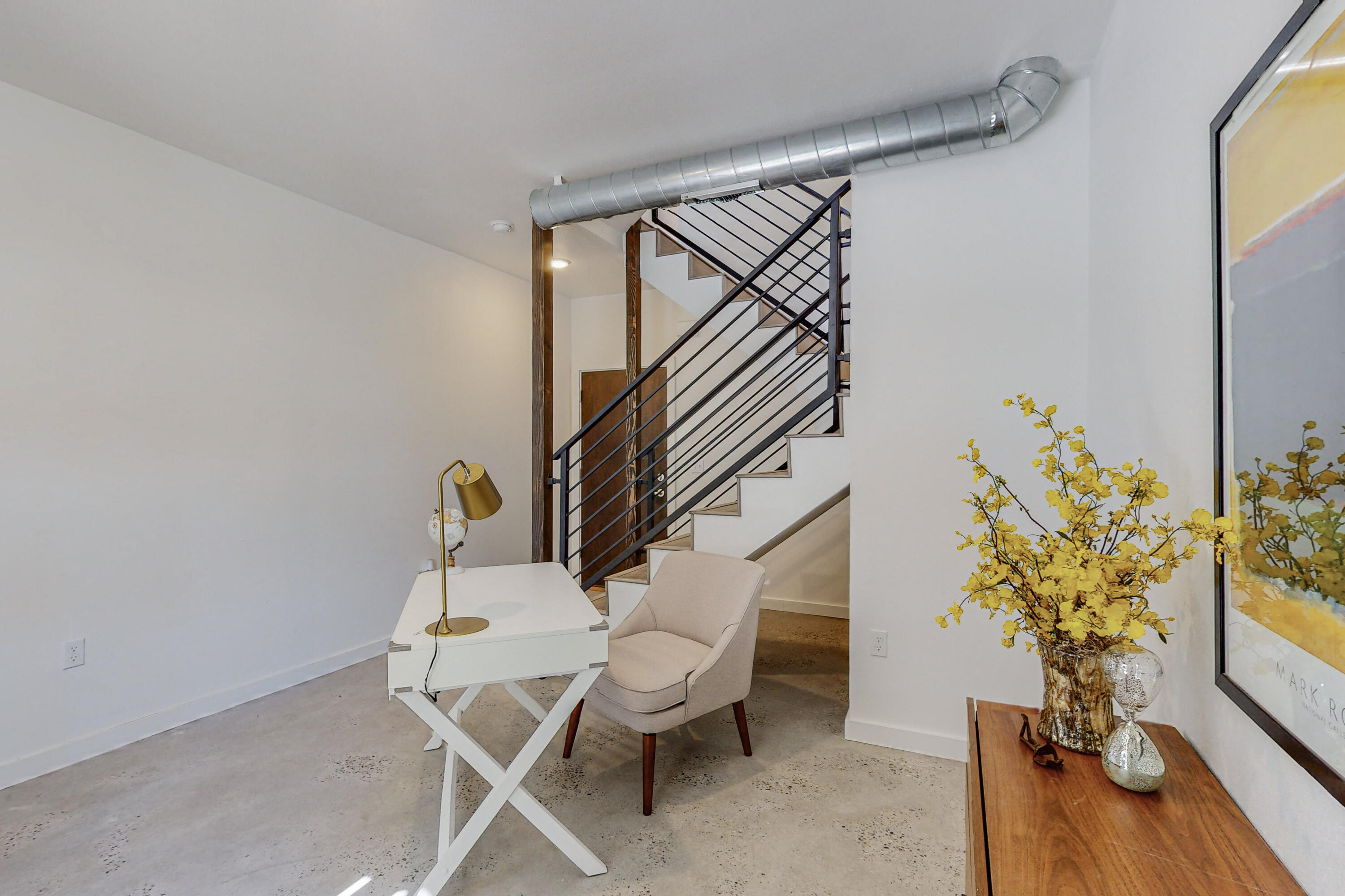 311 Platinum Street SW, Albuquerque, NM 87102