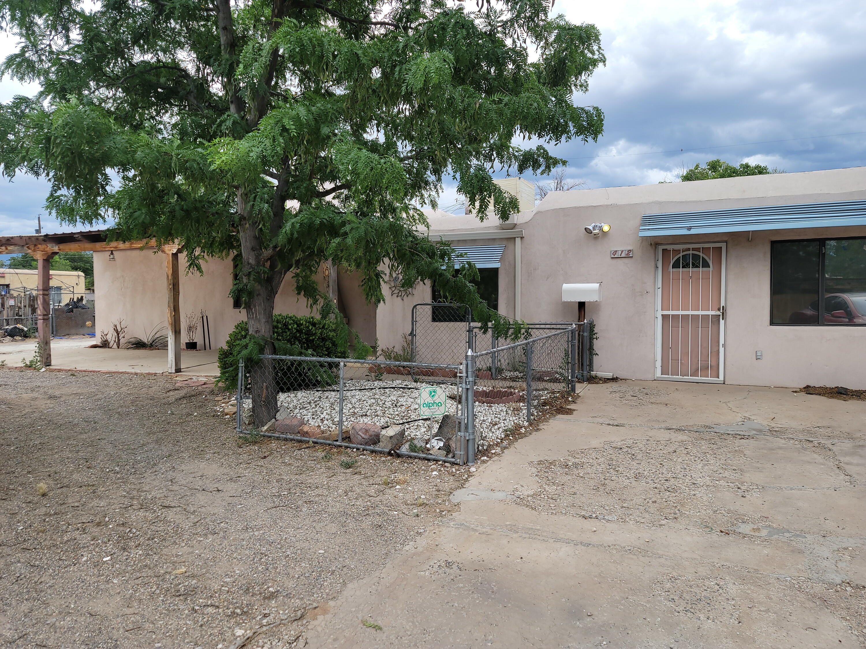 412 Chama Street NE, Albuquerque, NM 87108