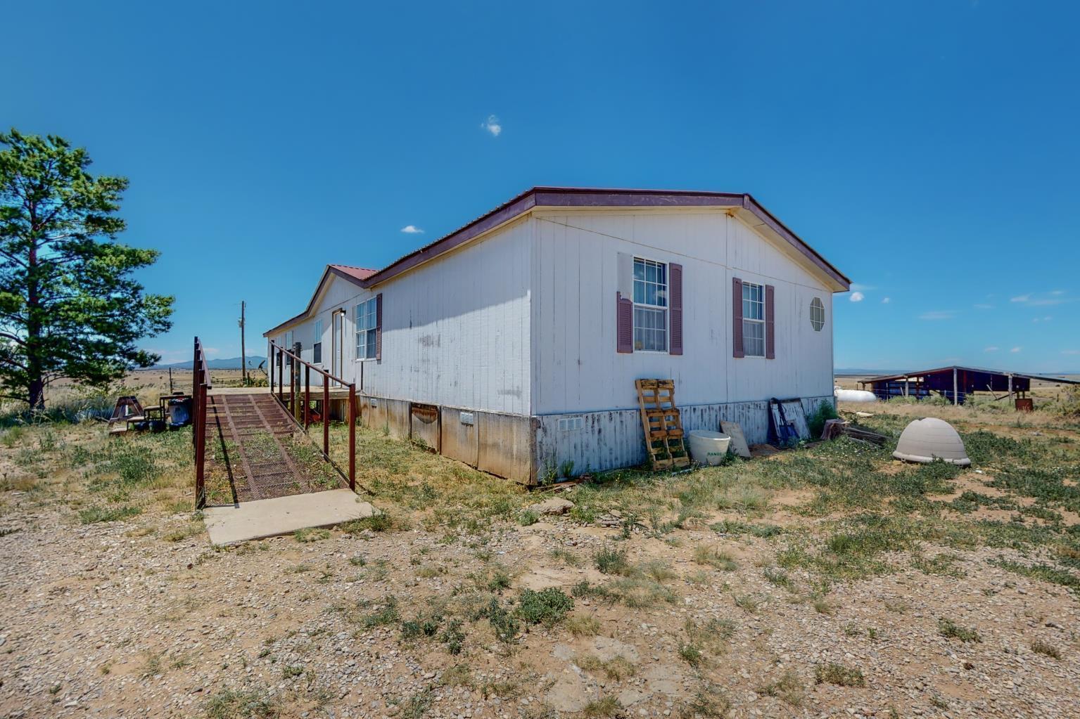 50 Trapezoid Lane, Mountainair, New Mexico 87036, 4 Bedrooms Bedrooms, ,3 BathroomsBathrooms,Residential,For Sale,50 Trapezoid Lane,1037389