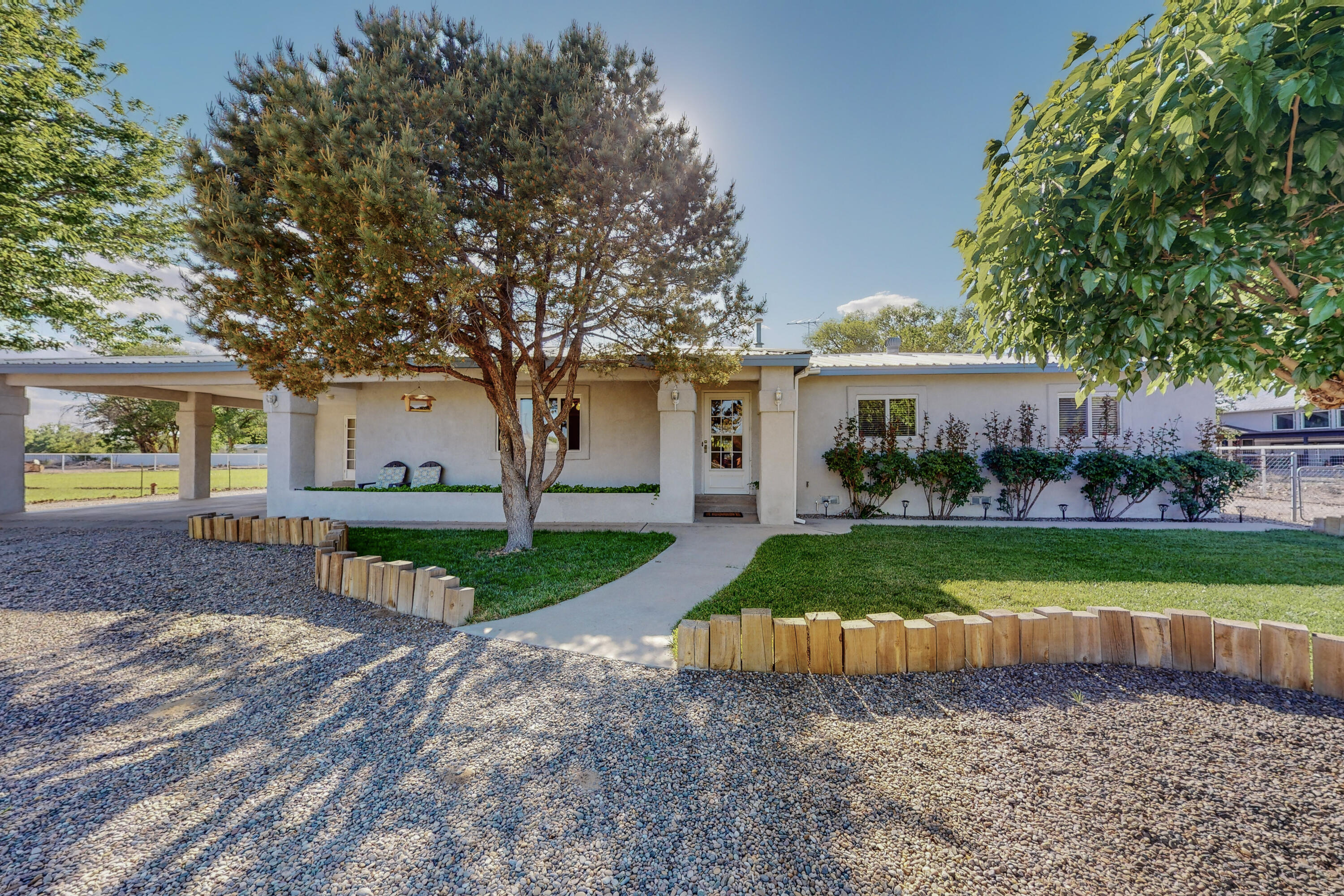 Bosque Farms and Peralta Area Homes for Sale