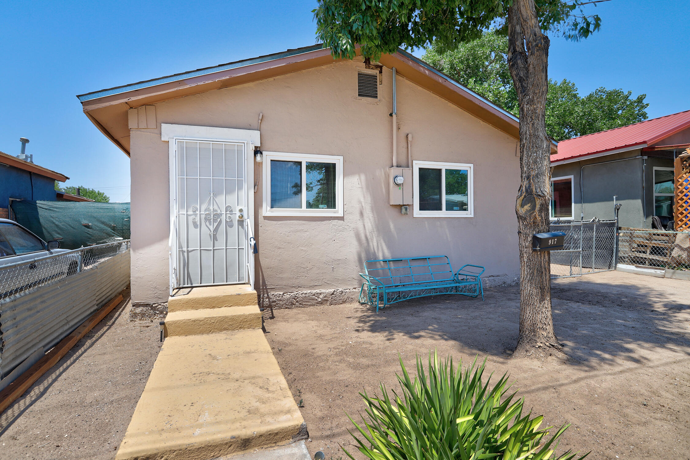 Welcome Home! This charming 2-bedroom, 1-bathroom Adobe home, perfectly situated close to Sawmill Market in the highly sought-after Old Town area. This delightful abode offers a unique blend of historic charm and modern convenience, making it an ideal place to call home.  Step inside, and you'll immediately feel the cozy ambiance that an Adobe home provides. The home offers two well-appointed bedrooms, each providing a peaceful retreat after a long day. The bathroom is tastefully designed and conveniently located to serve both residents and guests. Additionally, the home's prime location ensures a painless commute to Downtown, making it a breeze to access work, cultural events, and all that the city has to offer.