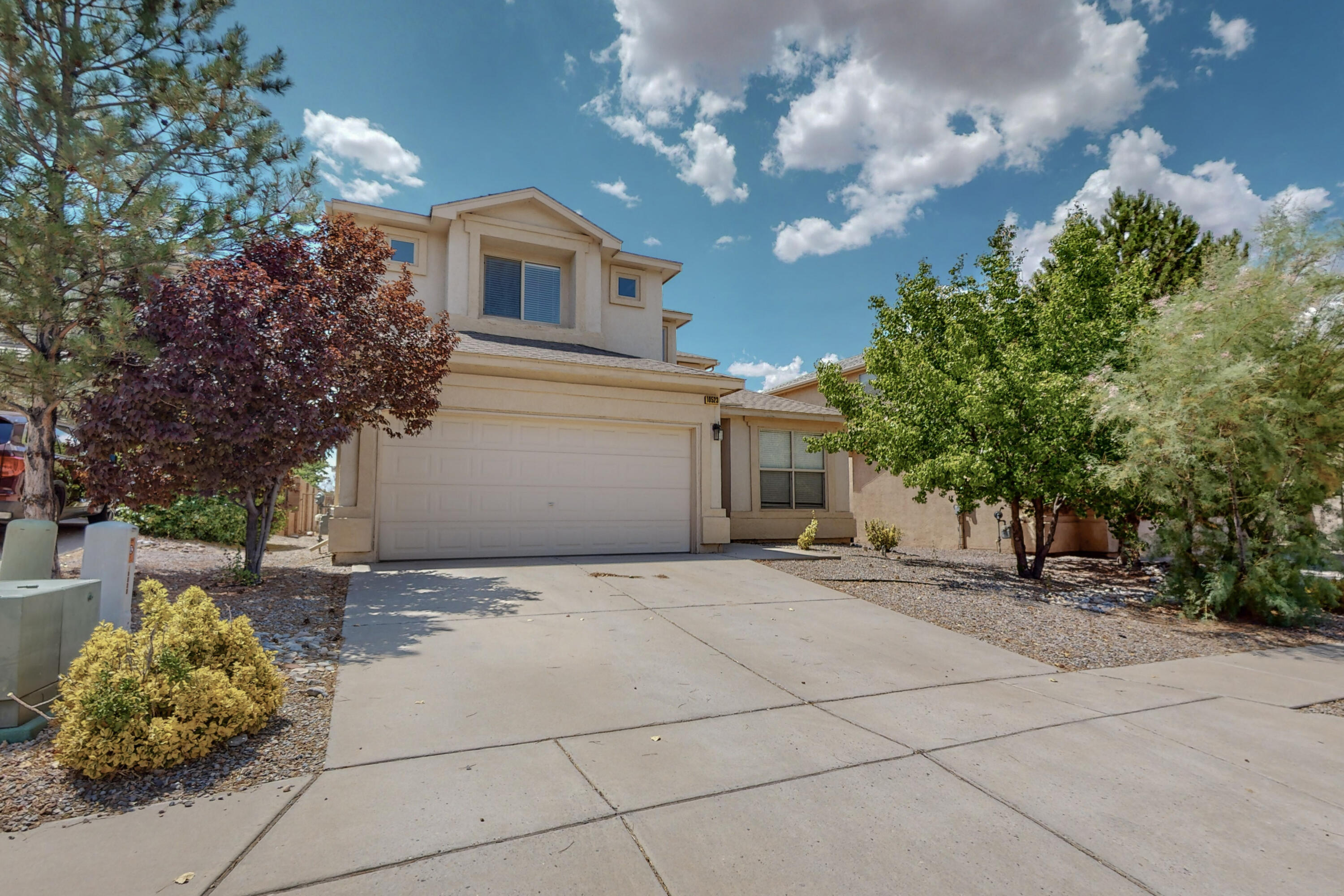 Desirable Ventana Ranch area! Perfect property for a buyer who is ready to add their personal touch.  Vaulted ceiling in living room with lots of windows makes it light and bright! Primary bedroom on lower level with double sinks, separate tub/shower & walk-in closet.  Upper level has 2 bedrooms, a full-bath and LARGE Loft for a second living area/flex space.  Enjoy the Ventana Ranch walking trails, pool and multiple parks.