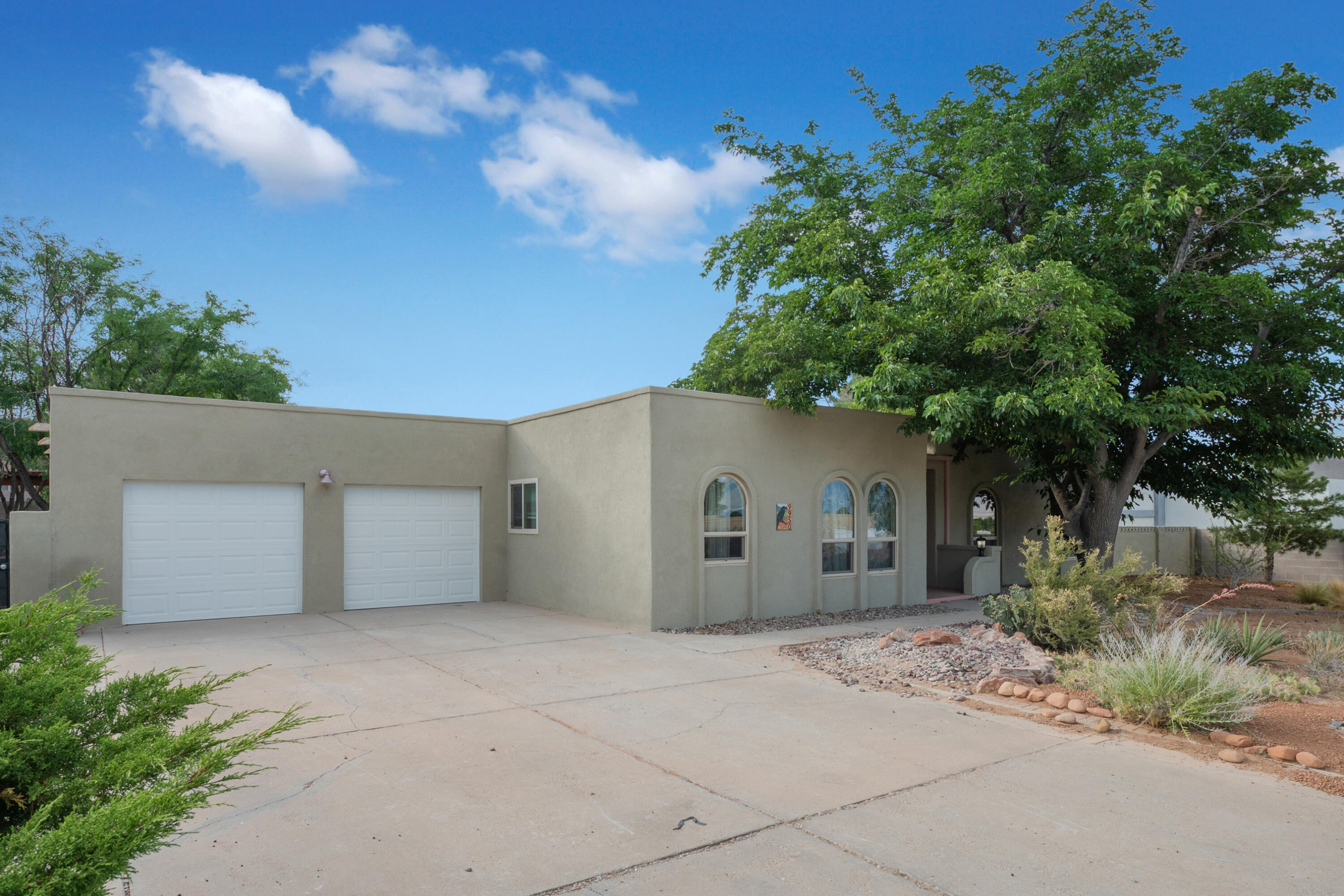 Welcome to this modern 5-bedroom, 4-bathroom home spanning over 2800 square feet. Step into the inviting foyer and be captivated by the updated fixtures and modernized touches throughout. The kitchen features sleek stainless-steel appliances and a convenient breakfast nook, perfect for casual dining. With a wet bar, entertaining guests is effortless. The 2-car garage provides ample parking and storage space. Outside, a swimming pool beckons for a refreshing dip, while the covered patio offers a shaded retreat. This property is the epitome of comfort and style, ready for you to call it home.