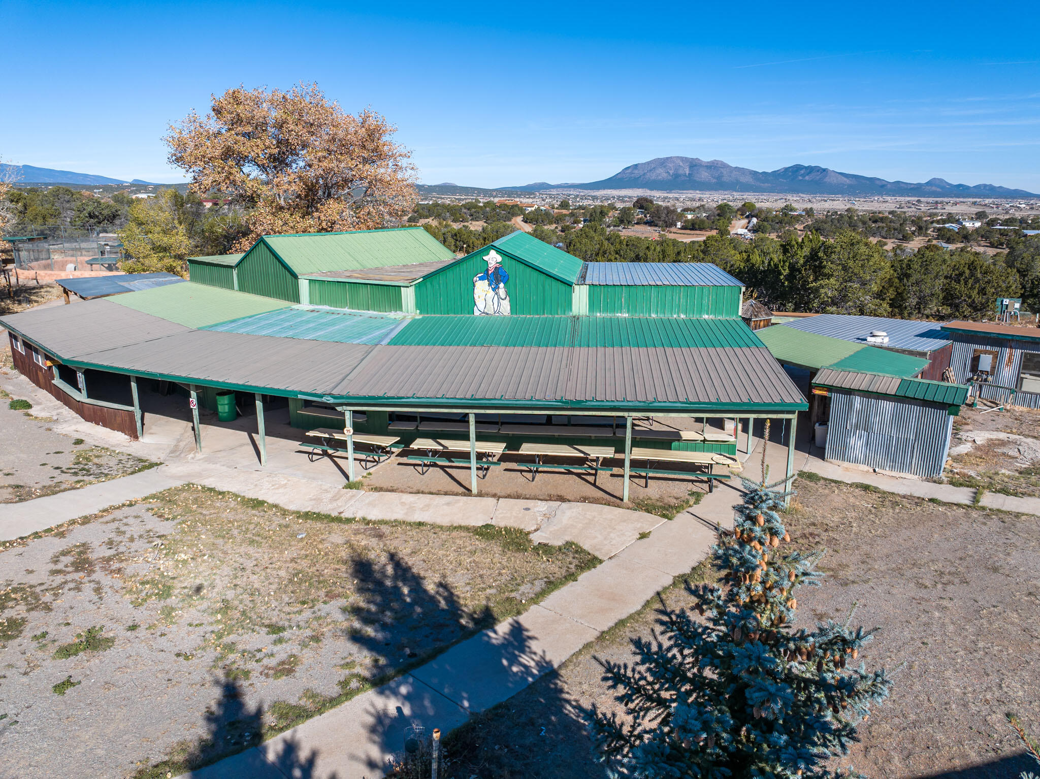 87 N Frontage Road, Edgewood, New Mexico 87015, ,Commercial Sale,For Sale,87 N Frontage Road,1044323