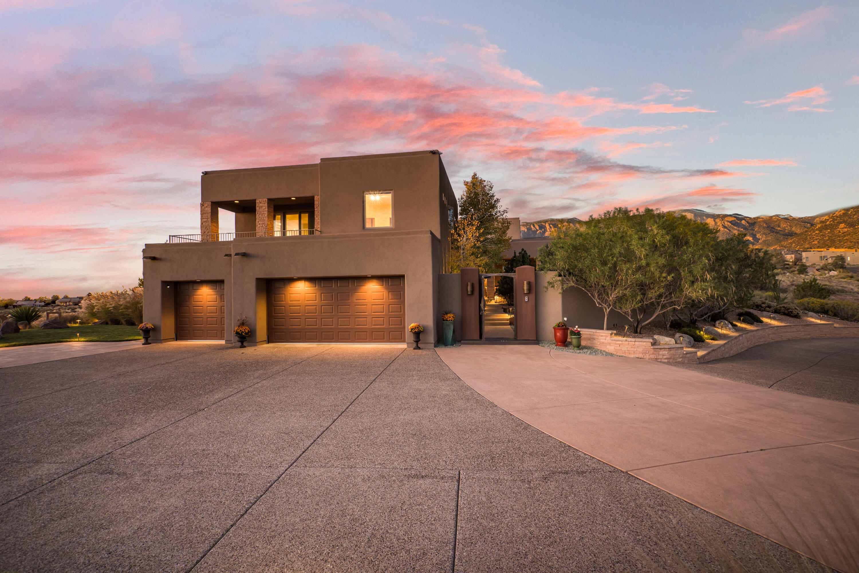 13405 La Arista Place NE swmls Raver and The Raver Team