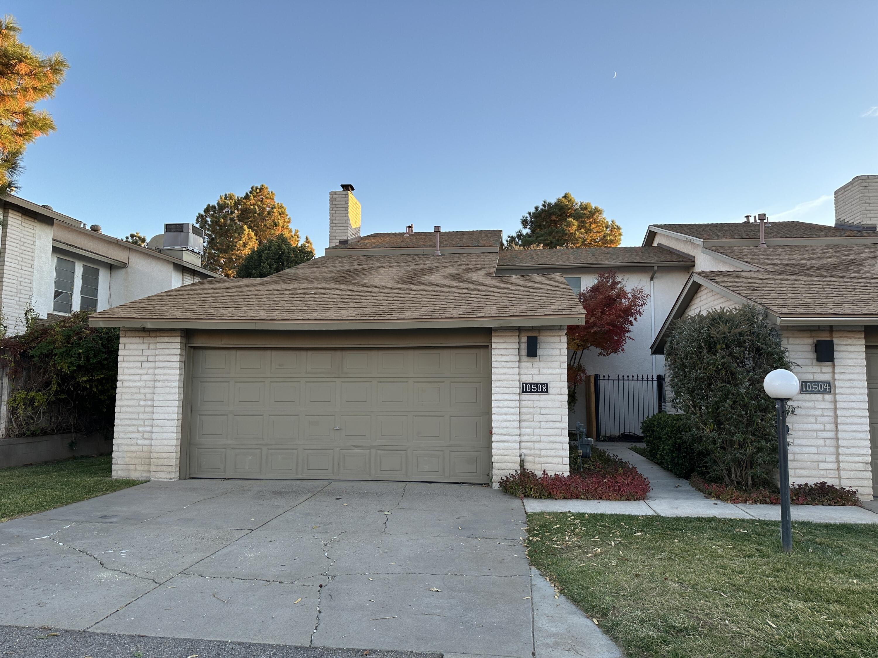 This 2-story single family townhome features 3 bedrooms, 2.25 bathrooms,, refrigerated a/c, 2 living areas, wood burning fireplace and a communitypool. Home is located in desirable NE location, close to local business, schools and parks. Show and sell today! Home is eligible for $100 down paymentprogram when using FHA 203 (b) or FHA 203 (k) financing