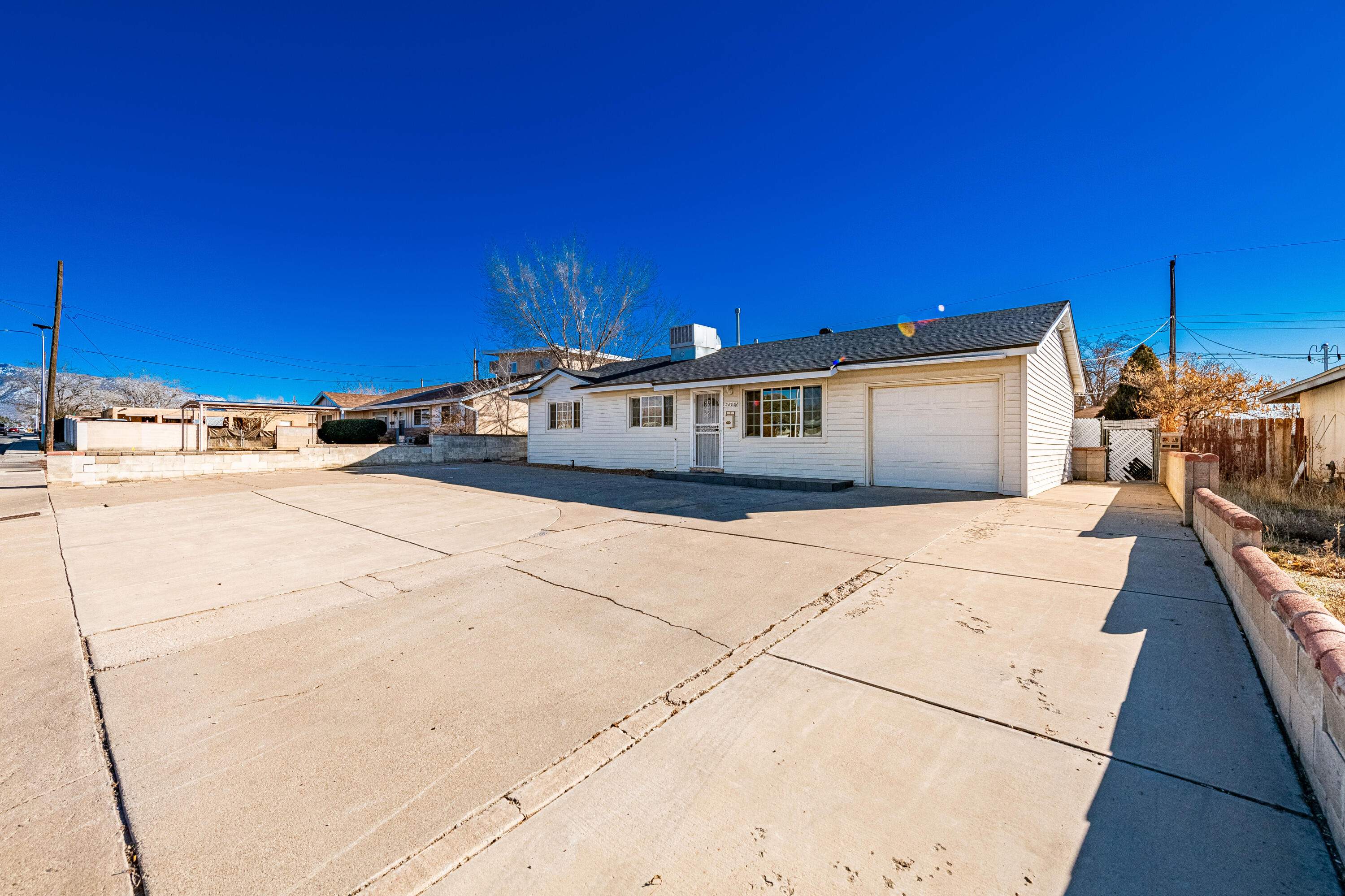 3808 Candelaria Road NE, Albuquerque, NM, 87110 For Sale