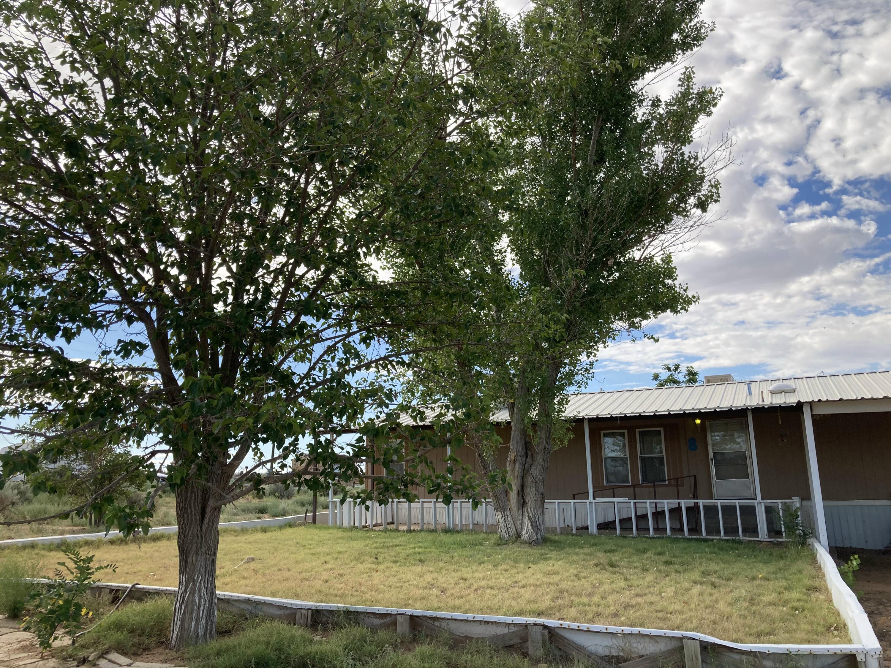 8 Pinata Road, Belen, NM 87002