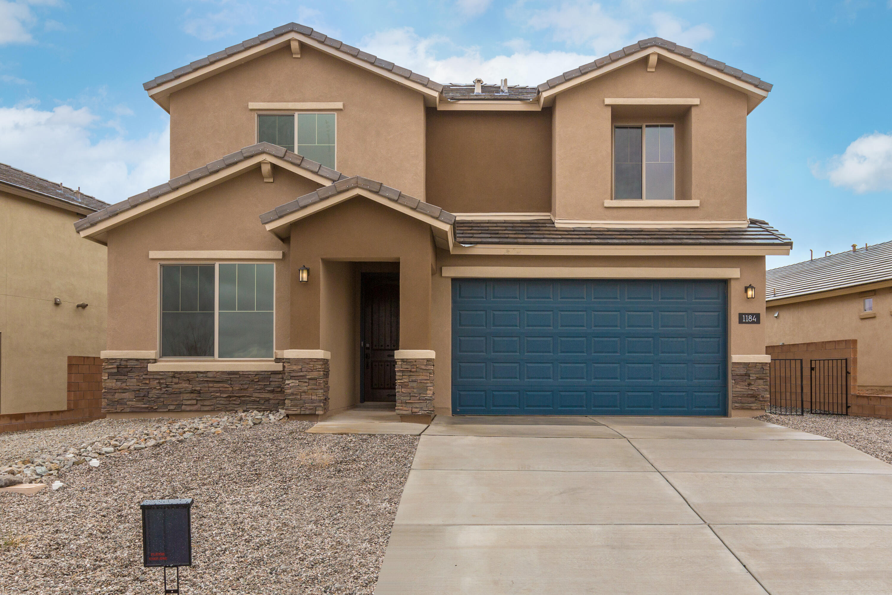 1184 Vallecito Loop NW, Los Lunas, NM 87031