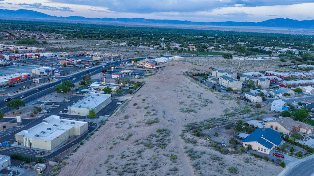 Main/Grant, Los Lunas, NM 87031
