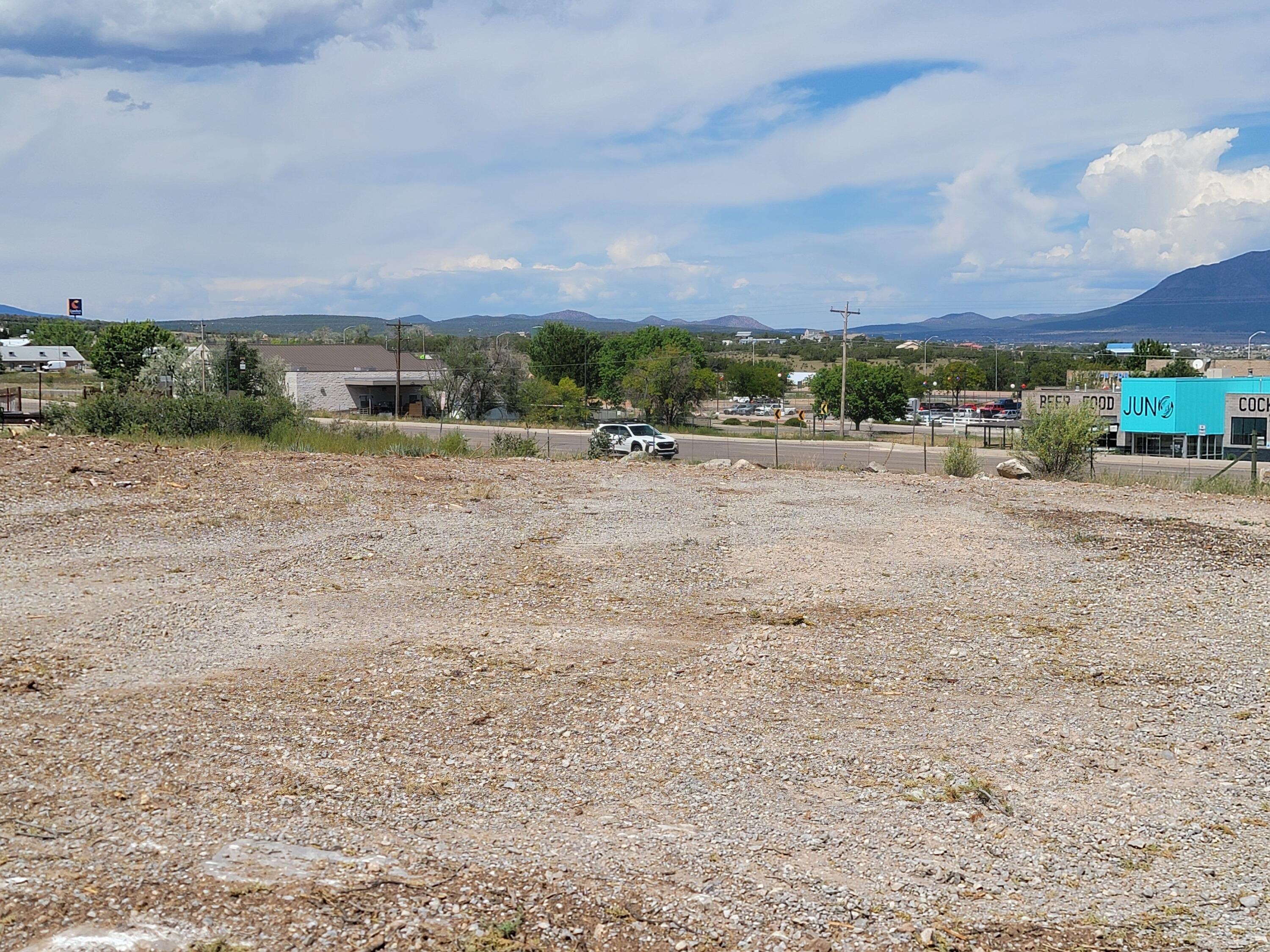 1914 Us Route 66, Edgewood, NM 87015