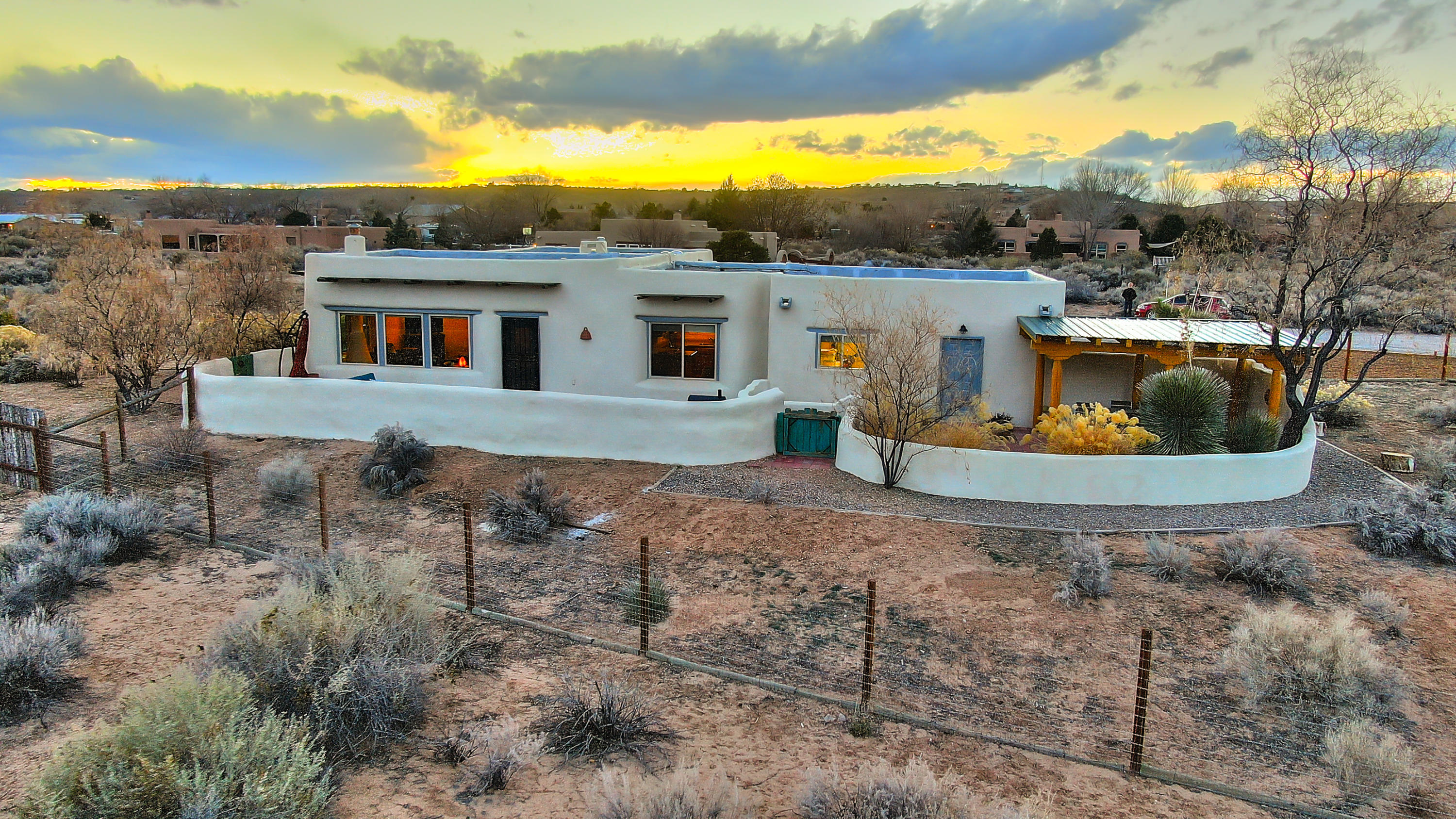 Just Listed in Corrales NM