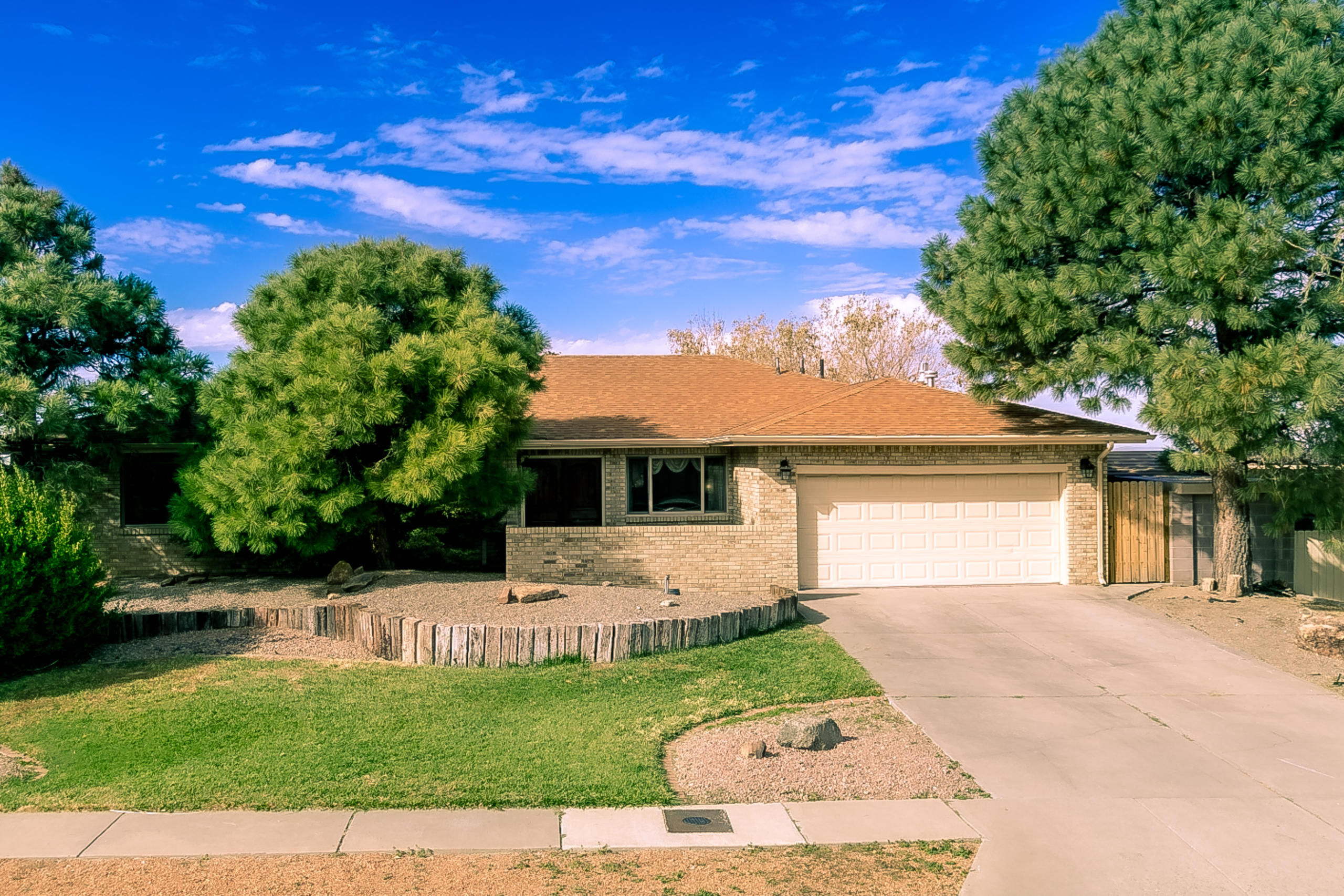 Northeast Heights Albuquerque Homes 500,00 and Above