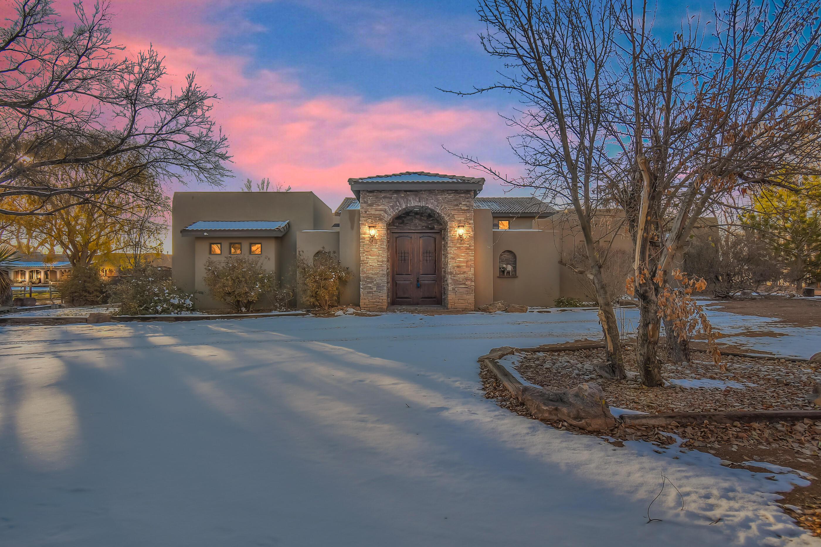 Corrales Luxury Homes