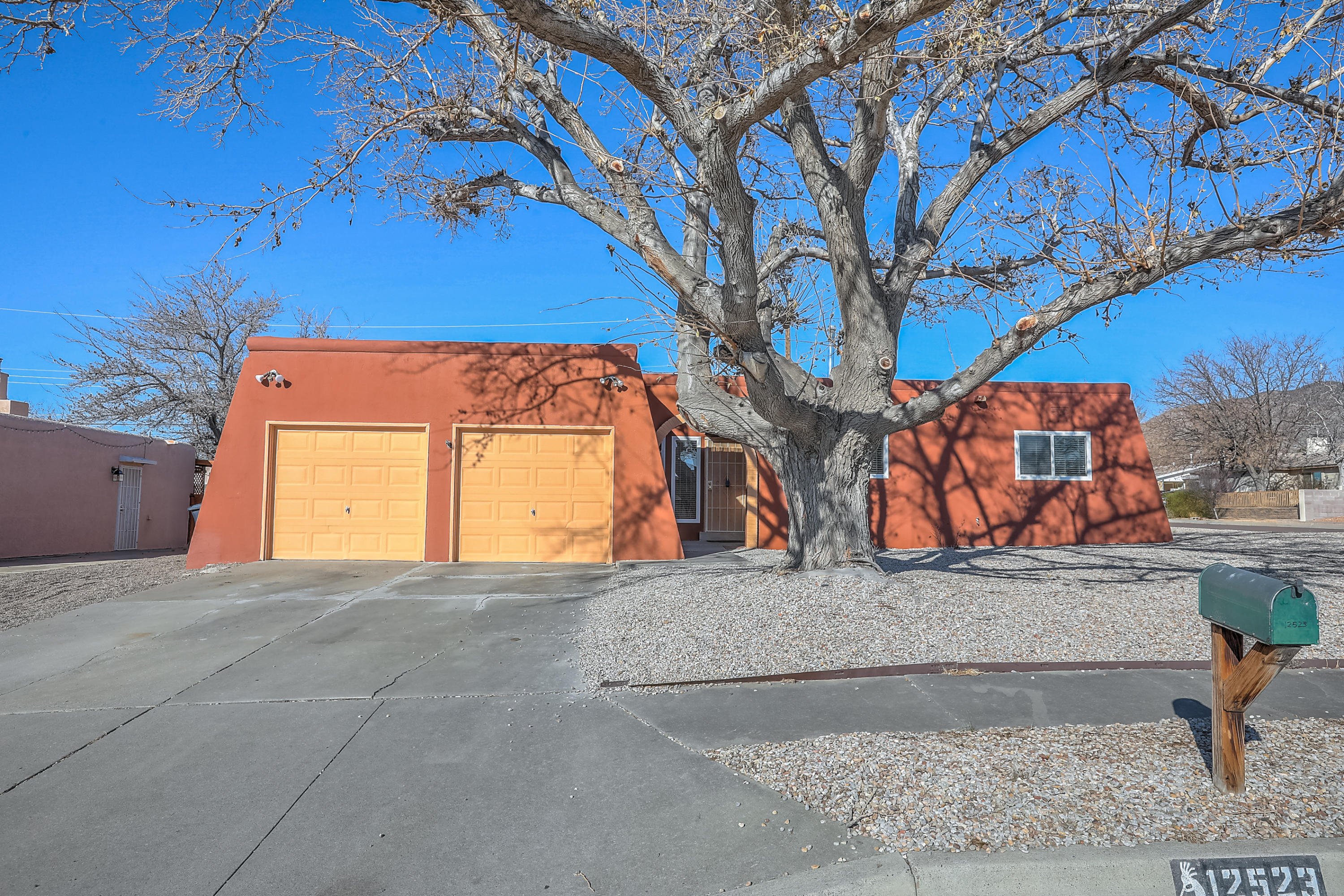 Northeast Heights Albuquerque Homes 200,000 to 300,000