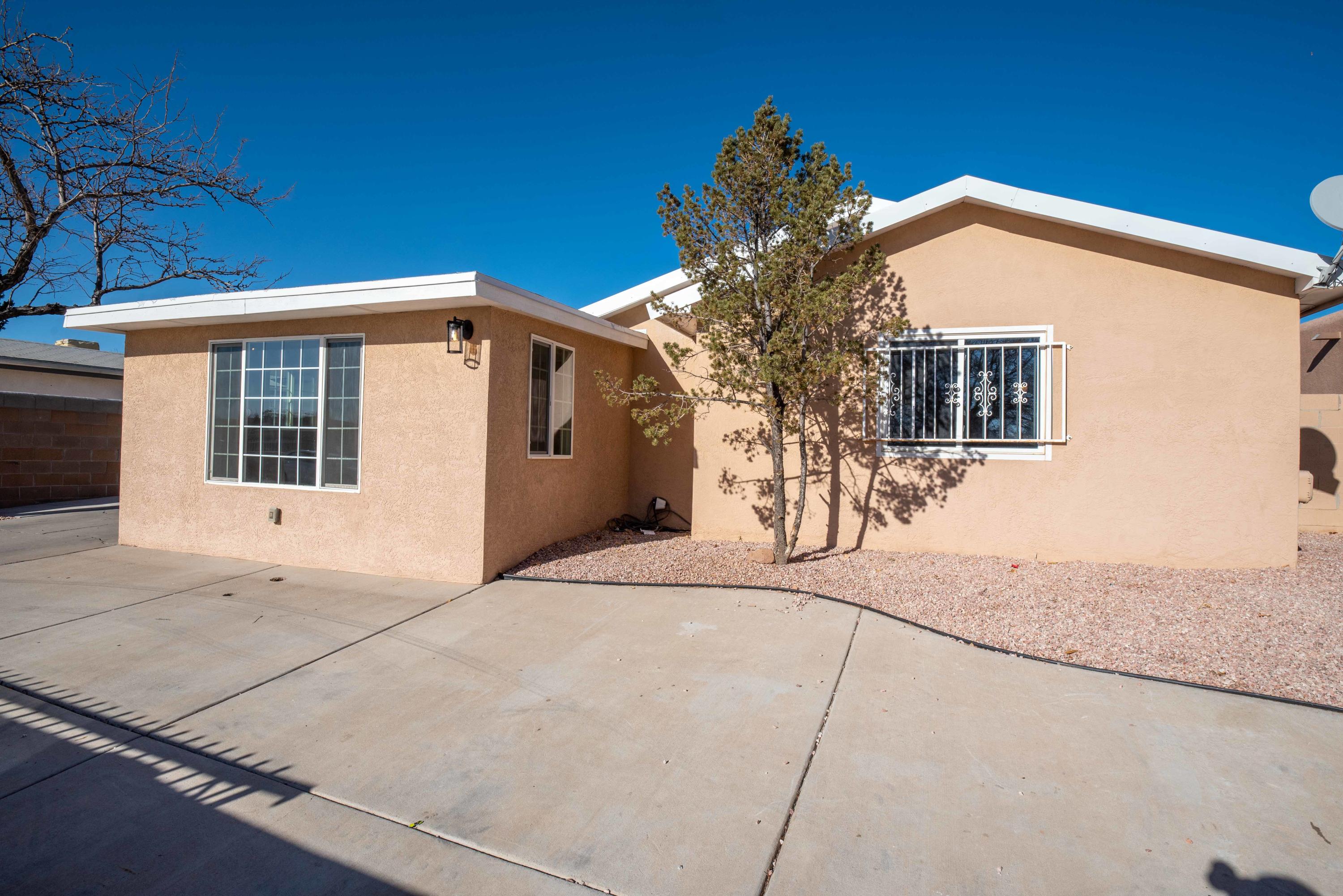 Albuquerque Homes with Two Bedrooms