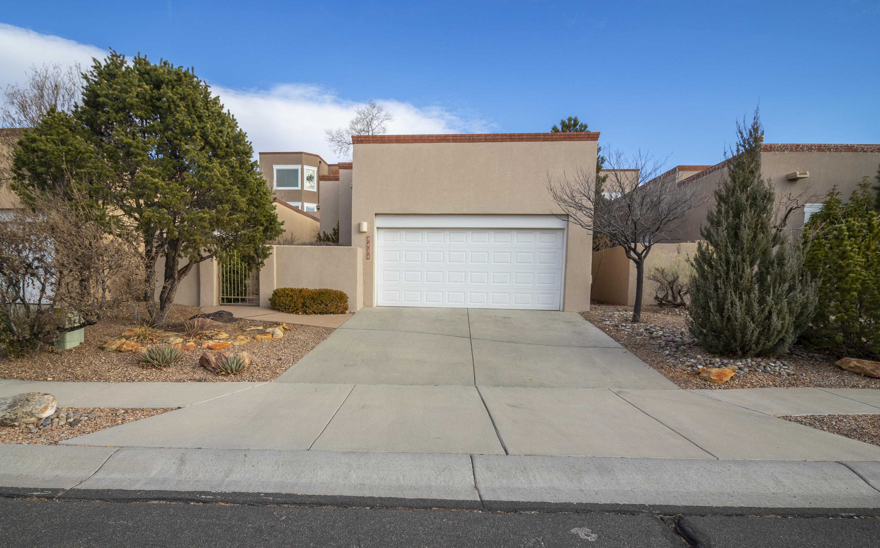 High Desert Homes For Sale 300,000 400,000