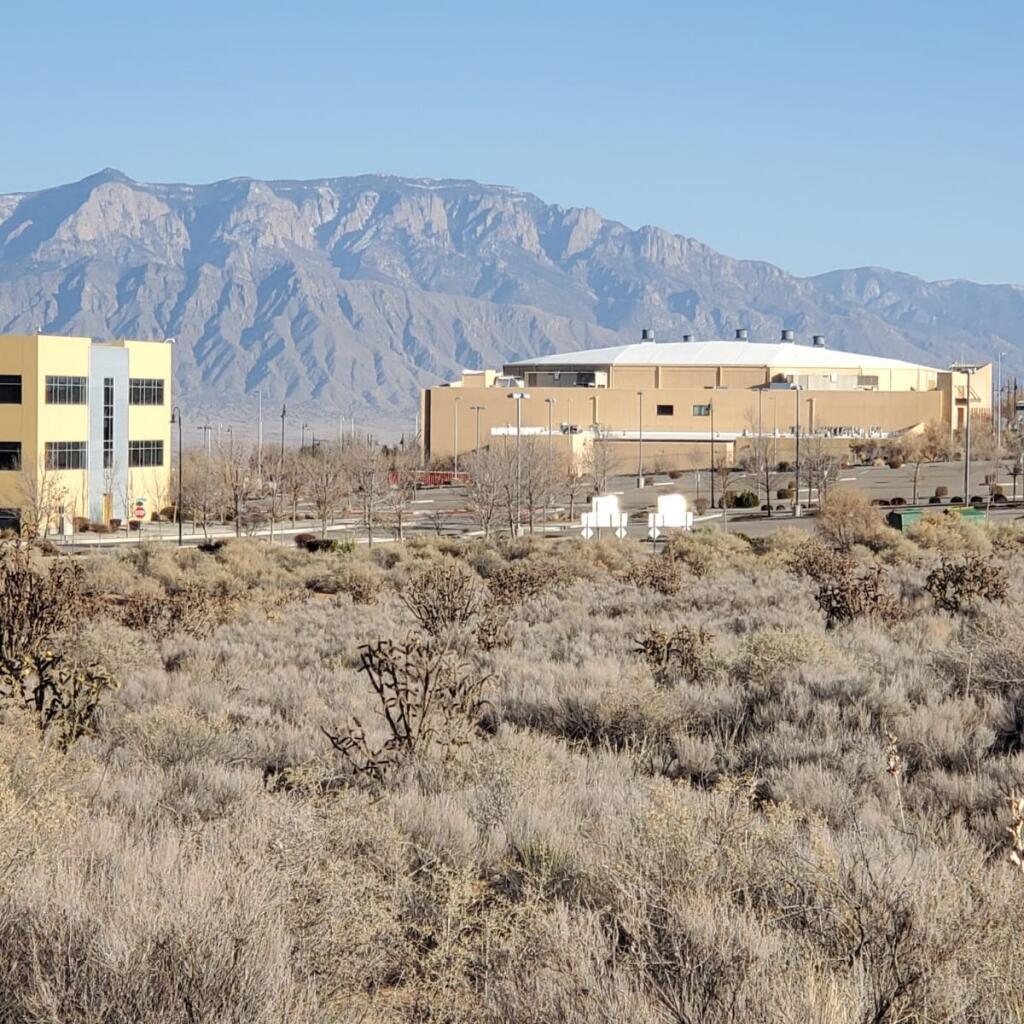 2126 Metro Avenue NE, Rio Rancho, NM 87144