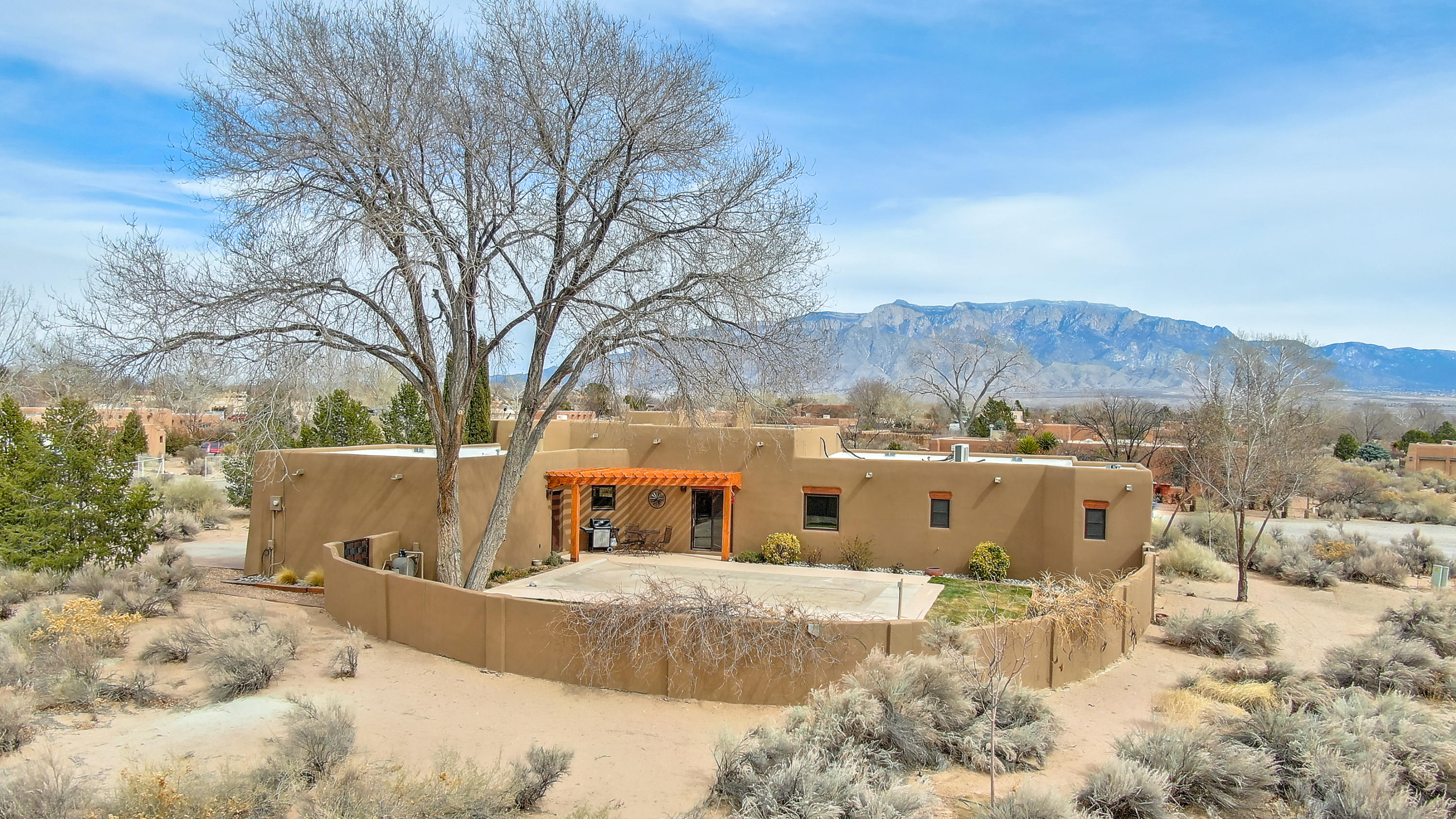 Corrales Luxury Homes