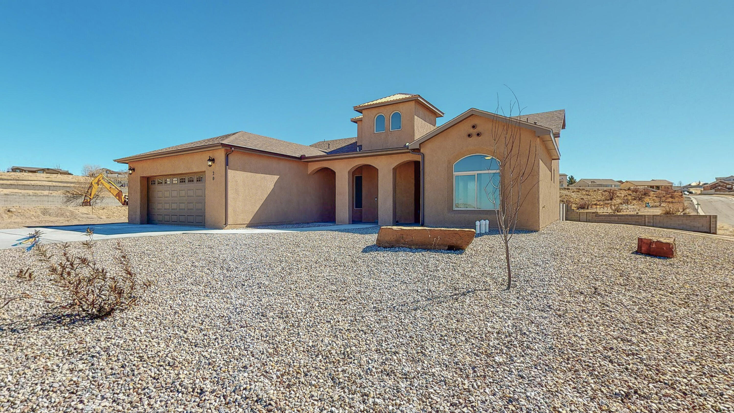 15 Royal Road, Los Lunas, NM 87031