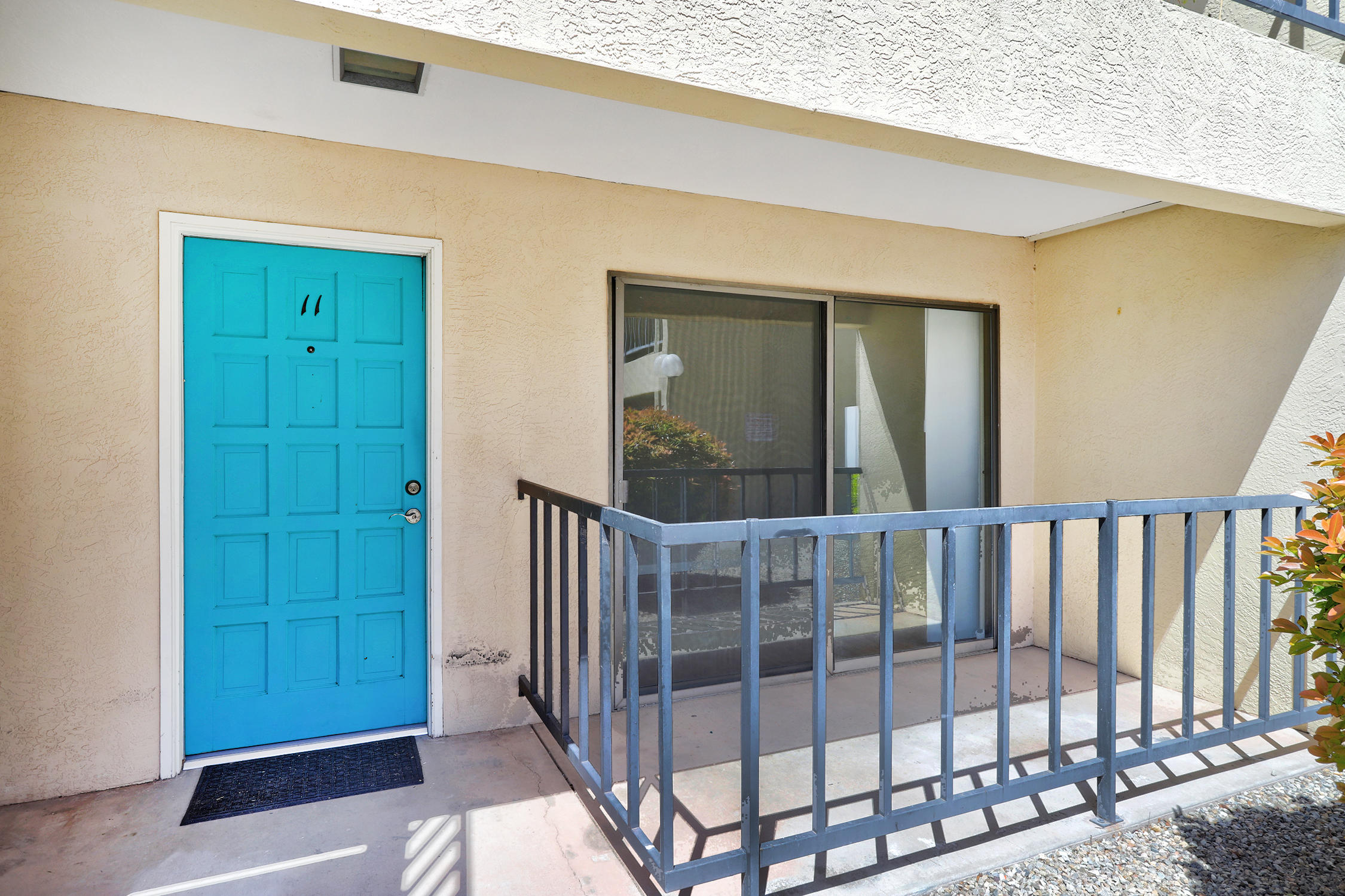 Kirtland Air Force Base Area Homes under 100k